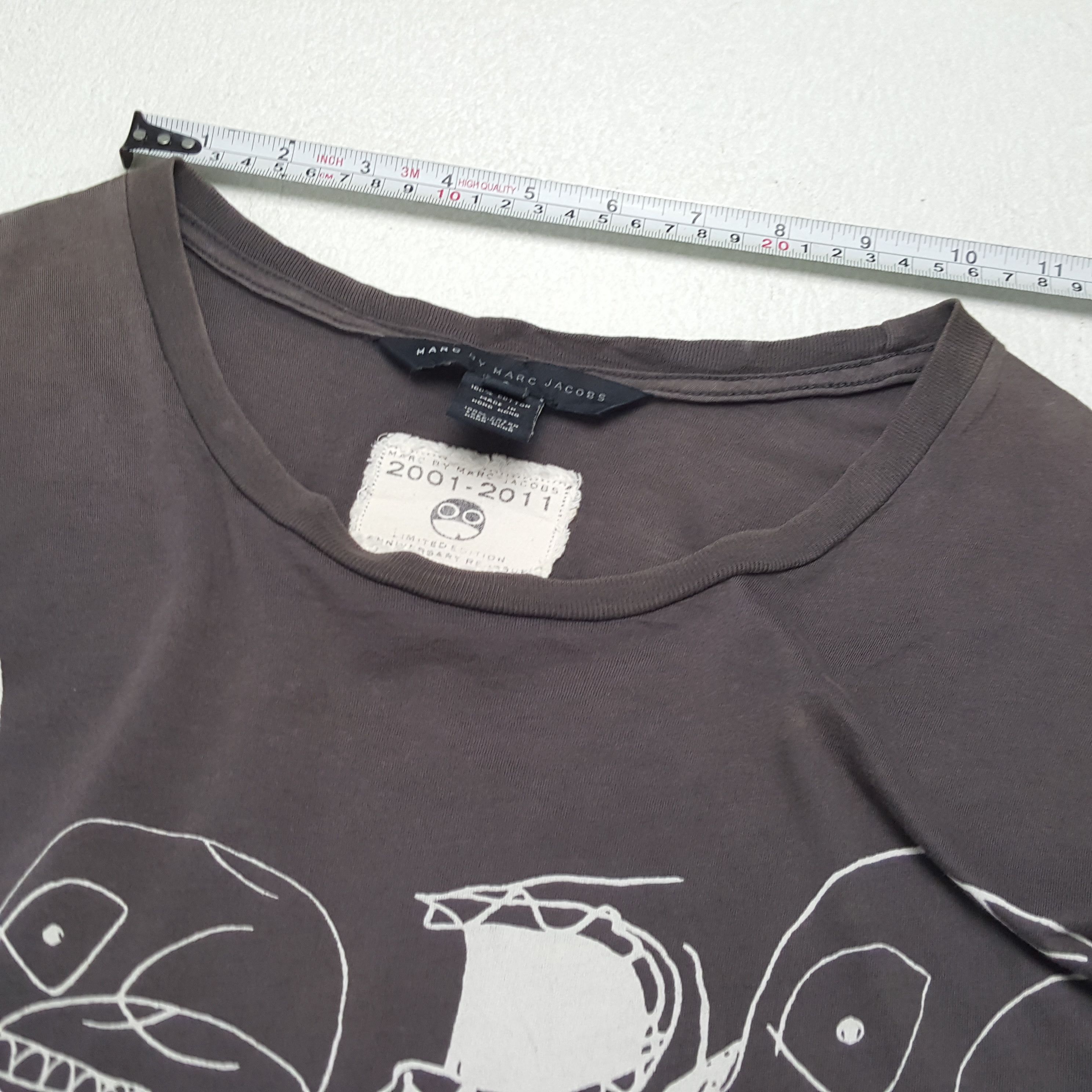 Marc by Marc Jacobs × Vintage MARC BY MARC JACOBS Art Design Style Tshirt Size US M / EU 48-50 / 2 - 8 Thumbnail