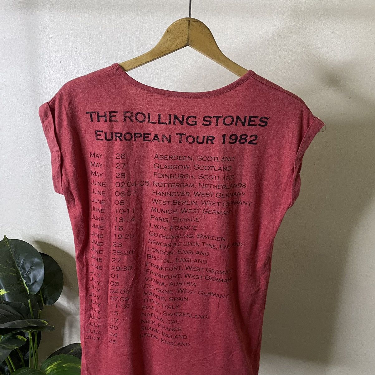 The Rolling Stones TheRollingStone 1982 European Tour Official Reissue Tank Top Size US M / EU 48-50 / 2 - 7 Thumbnail