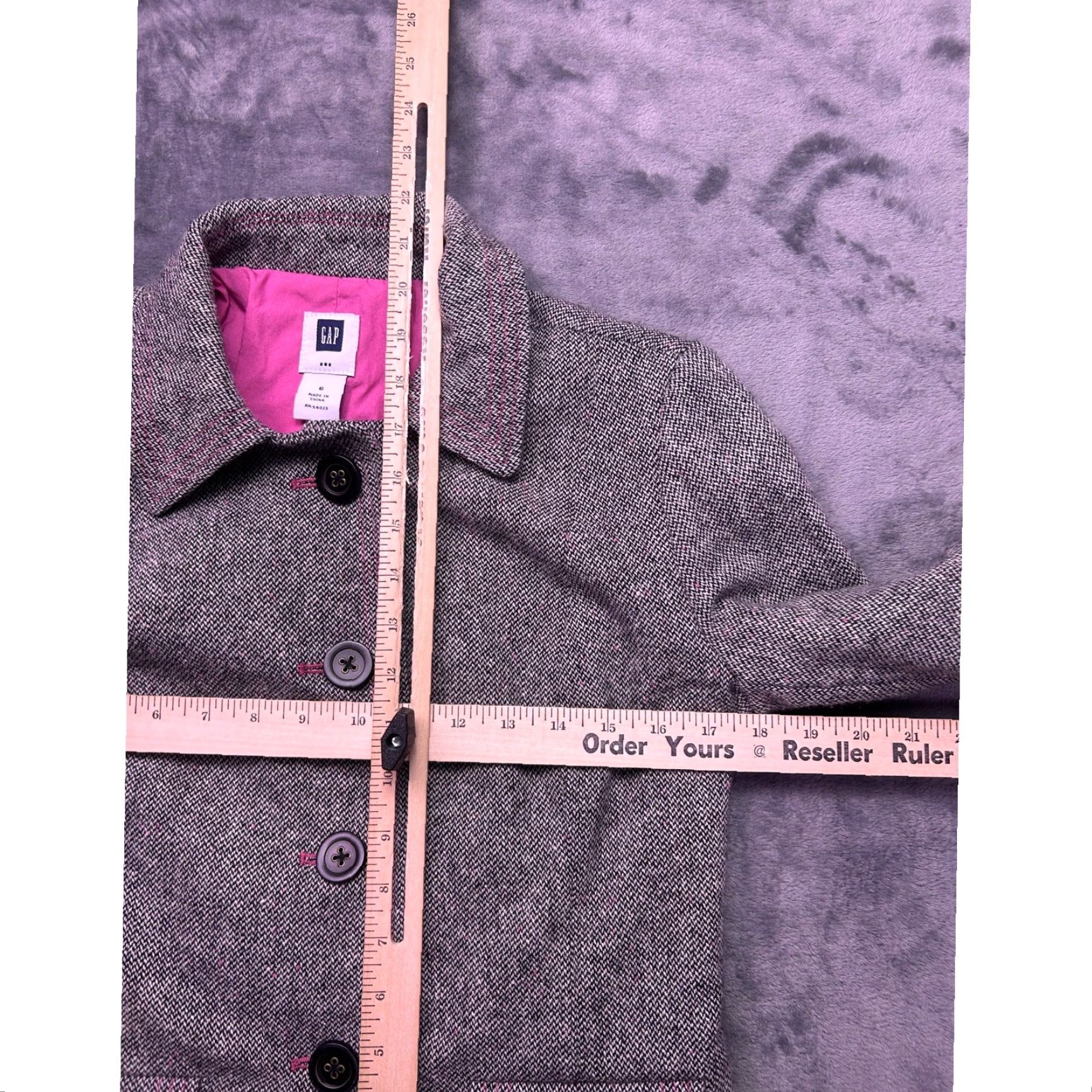 Gap VINTAGE Gap Blazer Wool Blend Tweed Button Front Short Cropped Pink Stitching Gray 6 Womens Tailored/Classic Blazer Womens) Size M / US 6-8 / IT 42-44 - 5 Thumbnail