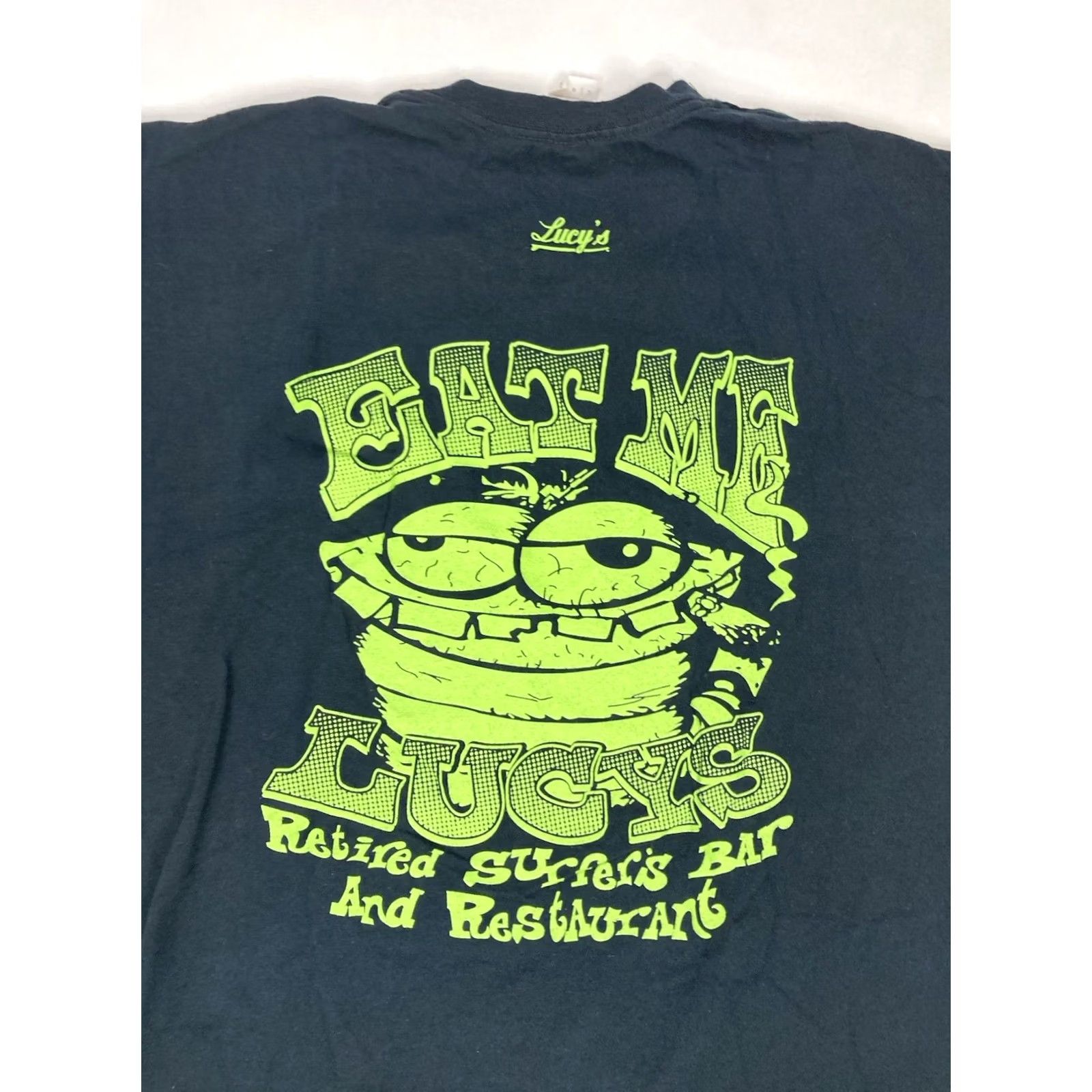 Gildan Gildan Lucy's Bar T-Shirt Men Large Black Graphic Print Crew Neck Short Sleeve All Seasons Logo Daytime Size US L / EU 52-54 / 3 - 5 Thumbnail