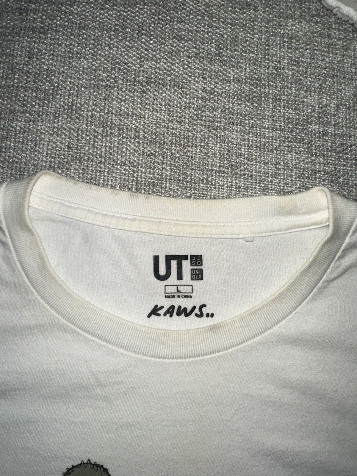 Kaws KAWS x Uniqlo Clean Slate Tee Size US L / EU 52-54 / 3 - 6 Thumbnail