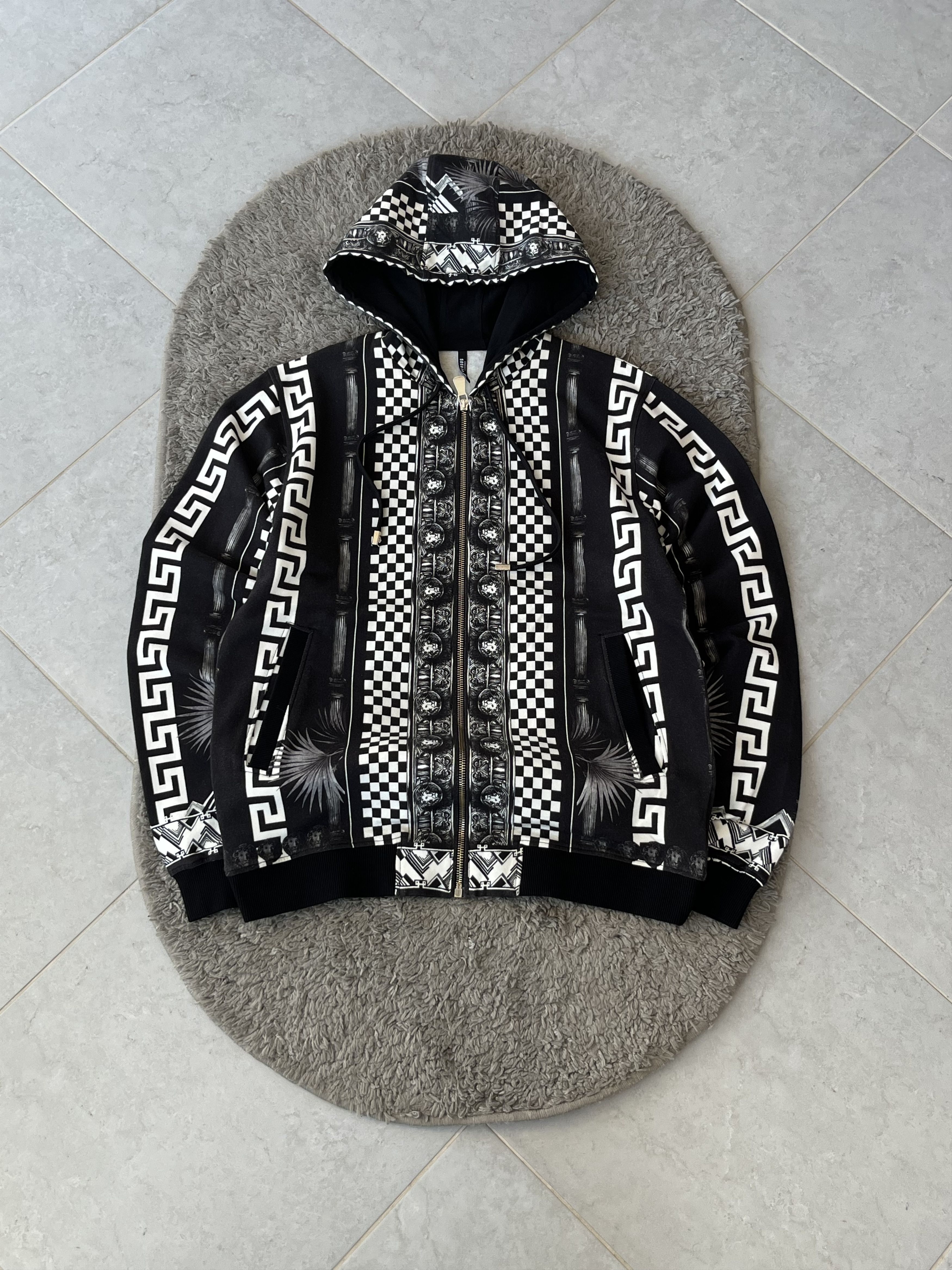 Versus Versace VERSACE VERSUS Full Zip Hooded Patterned Baroque Size US L / EU 52-54 / 3 - 1 Thumbnail