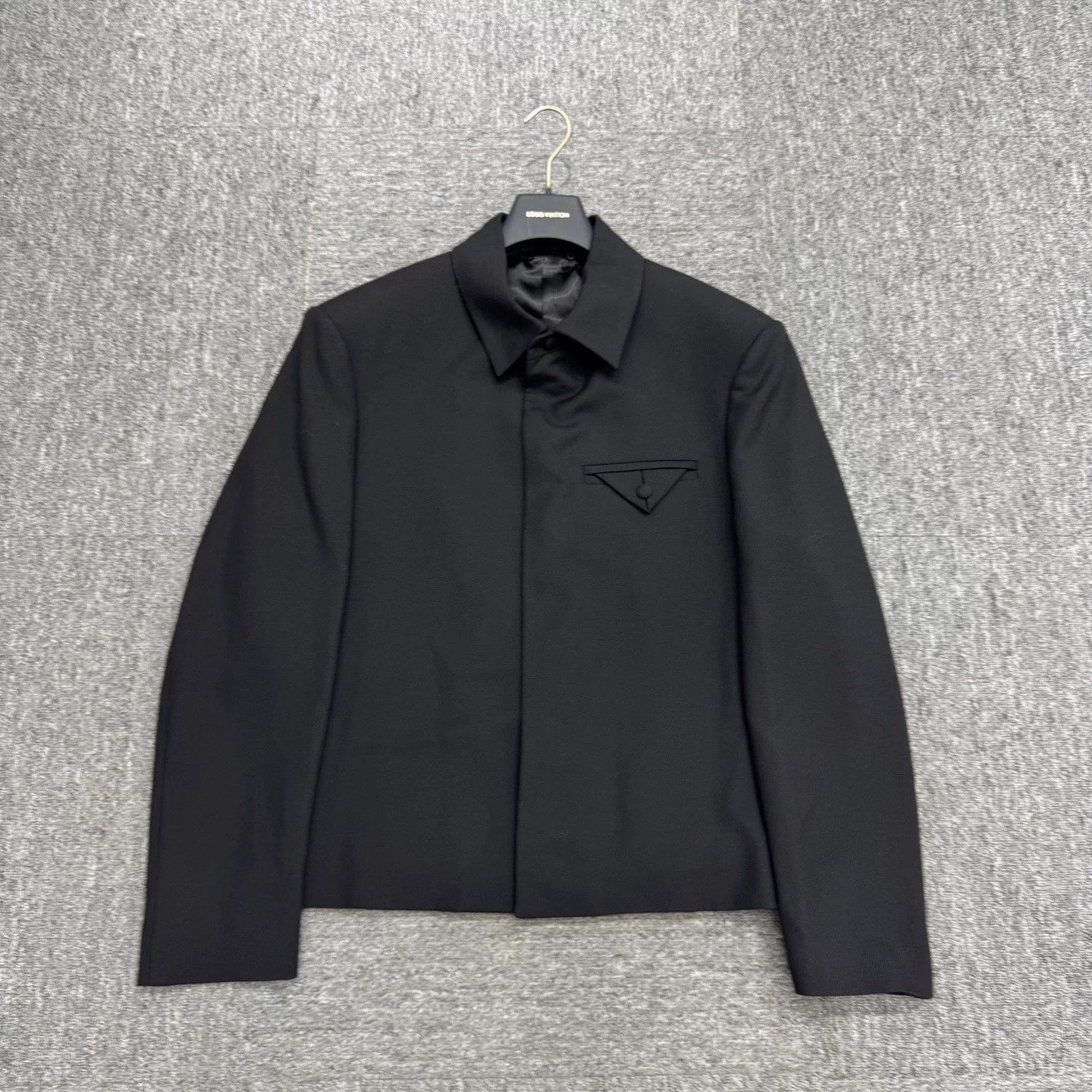 Louis Vuitton louis vuitton knitted wool suit jacket Size US L / EU 52-54 / 3 - 1 Thumbnail