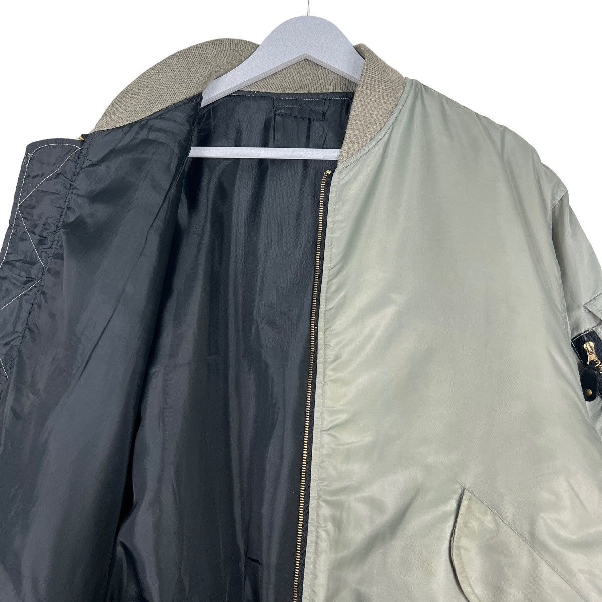 Japanese Brand 🔥 RIOT RIOT VINTAGE MA-1 BOMBER JACKET Size US L / EU 52-54 / 3 - 10 Thumbnail