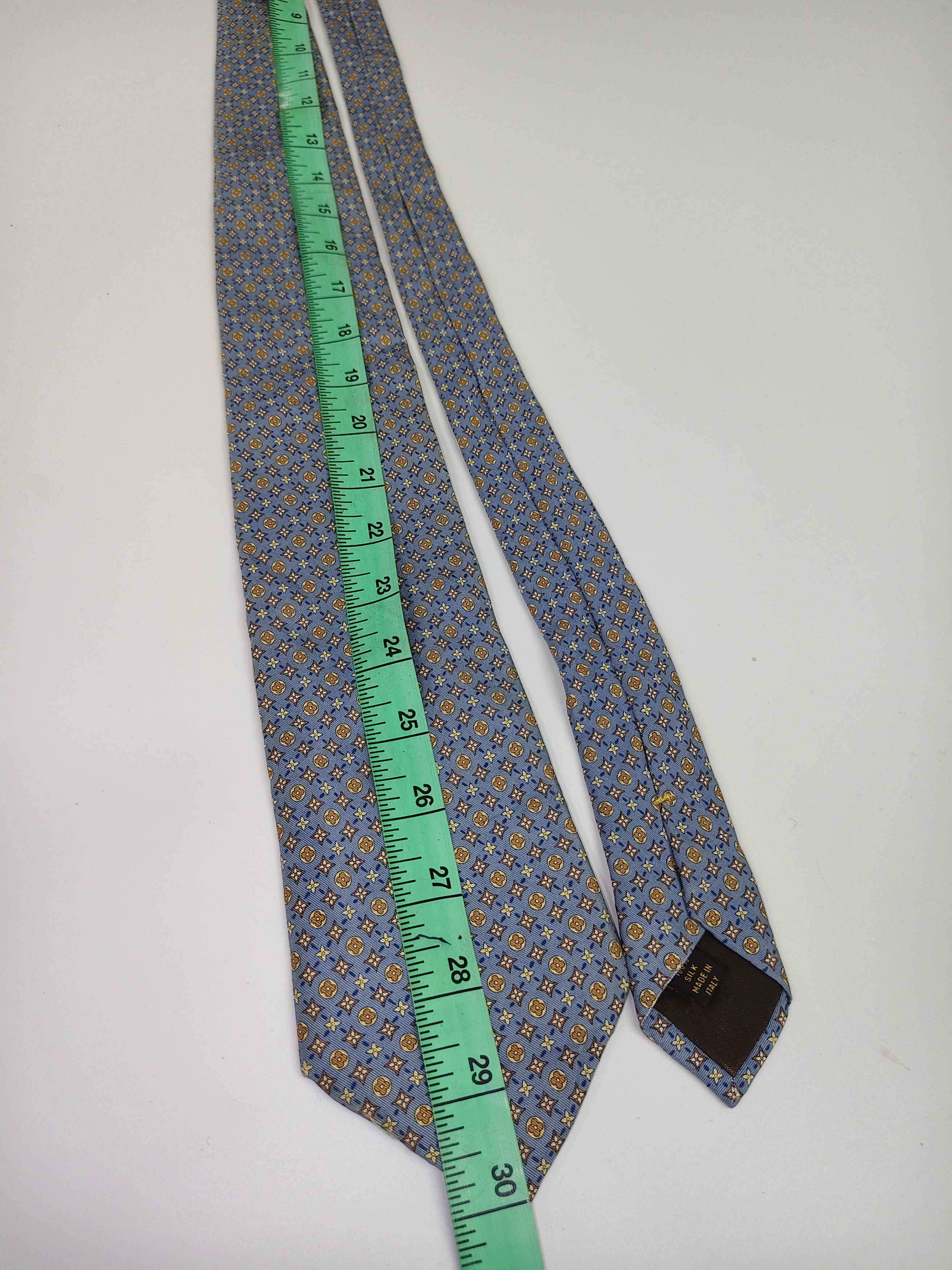 Louis Vuitton Louis Vuitton Silk Made in Italy Size ONE SIZE - 7 Thumbnail