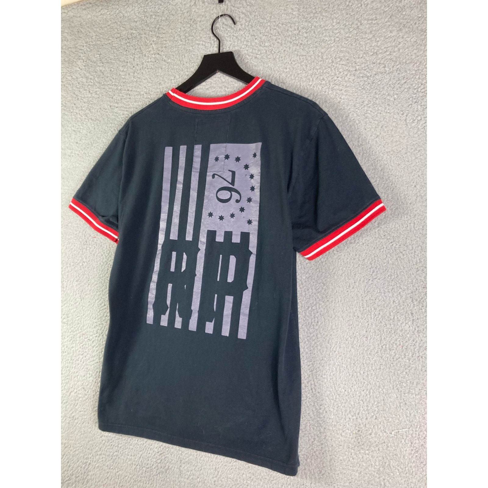 Other Rolling Paper Brand Shirt Mens Large USA Flag International Size US L / EU 52-54 / 3 - 6 Thumbnail