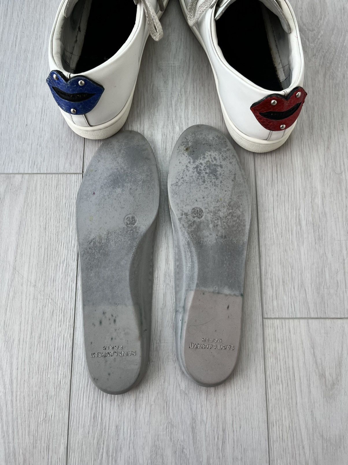 Saint Laurent Paris Saint Laurent SL/01 Signature Court Classic Lips Sneakers Size US 8 / IT 38 - 23 Thumbnail