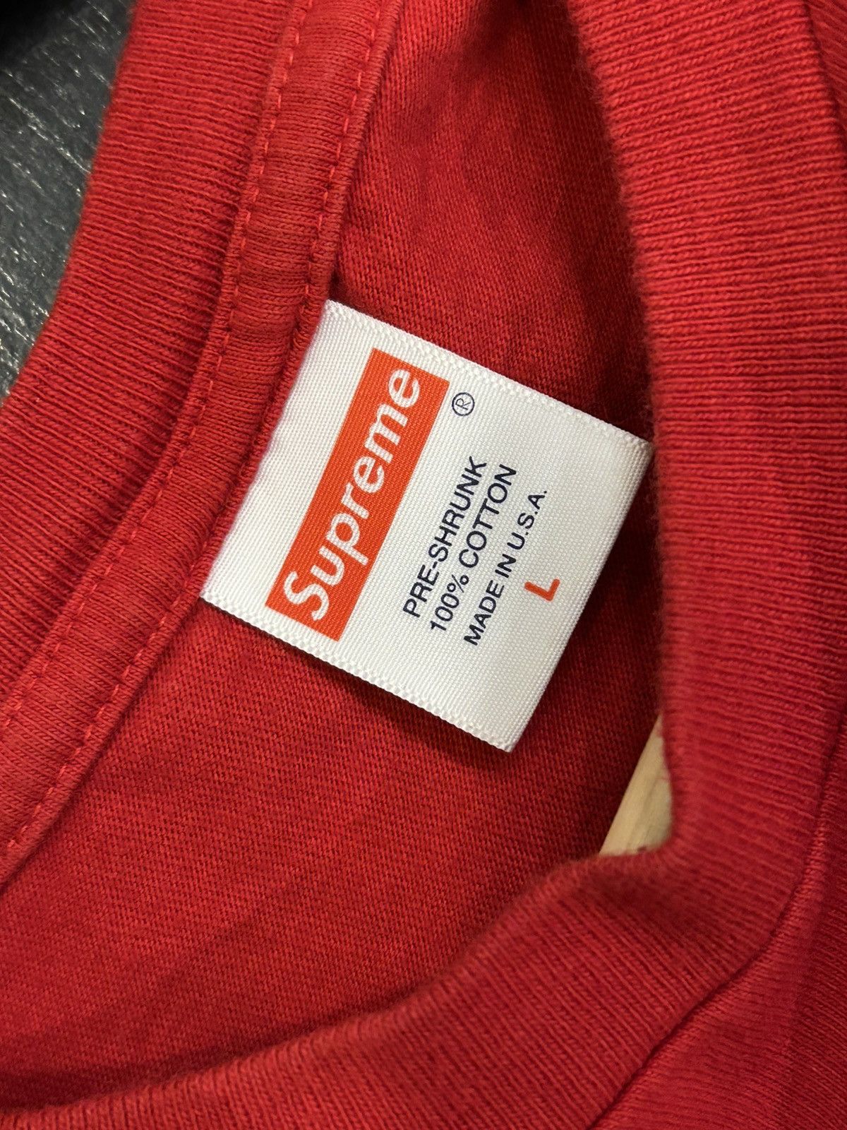 Supreme Supreme Chair Tee - Red Size US L / EU 52-54 / 3 - 3 Thumbnail