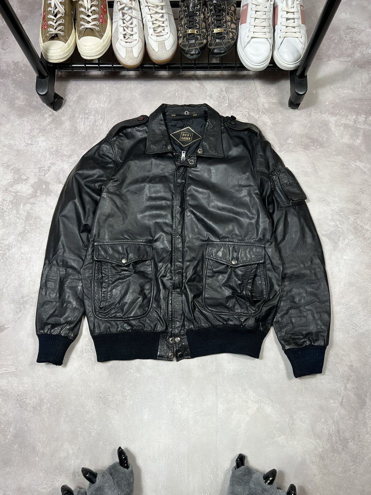Other Vintage Avirex Style Leather Bomber Jacket Size US XL / EU 56 / 4 - 1 Thumbnail