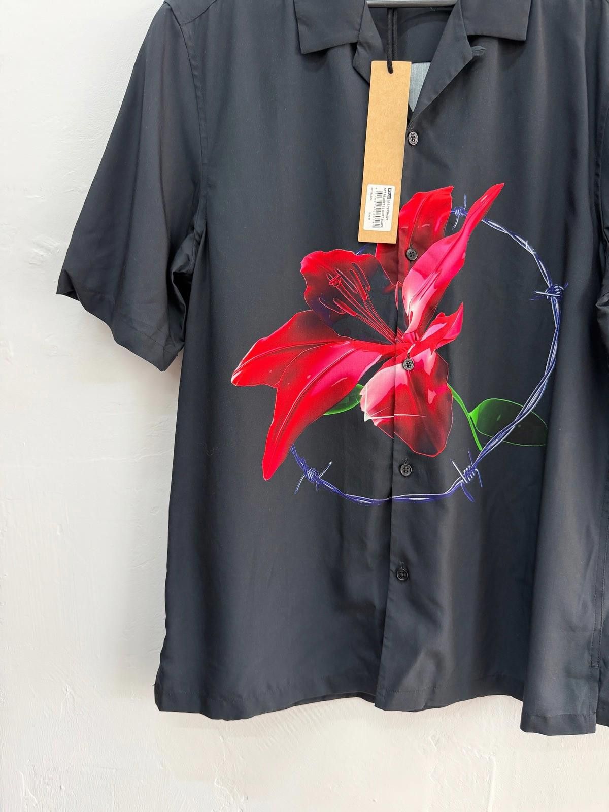 Ksubi new ksubi medium m short sleeve resort shirt floral black Size US M / EU 48-50 / 2 - 3 Thumbnail
