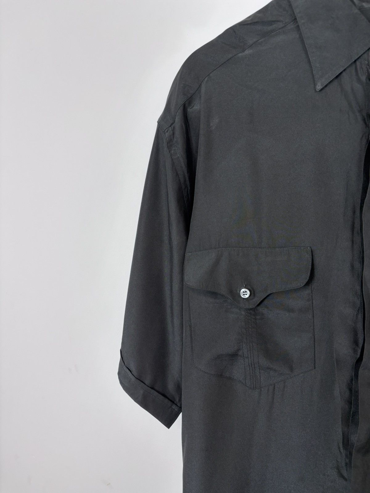 Pierre Balmain Vintage Pierre Balmain Men’s Black Short Sleeve Shirt Size US XL / EU 56 / 4 - 3 Thumbnail