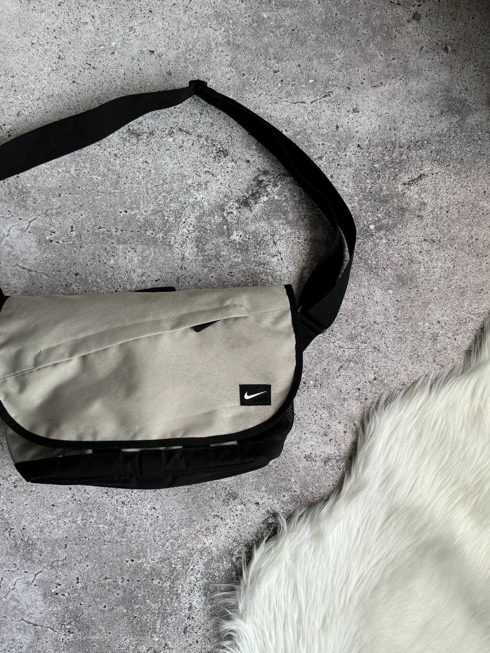 Nike Vintage Nike Cordura Shoulder crossbody sling bag Y2K Size ONE SIZE - 3 Thumbnail