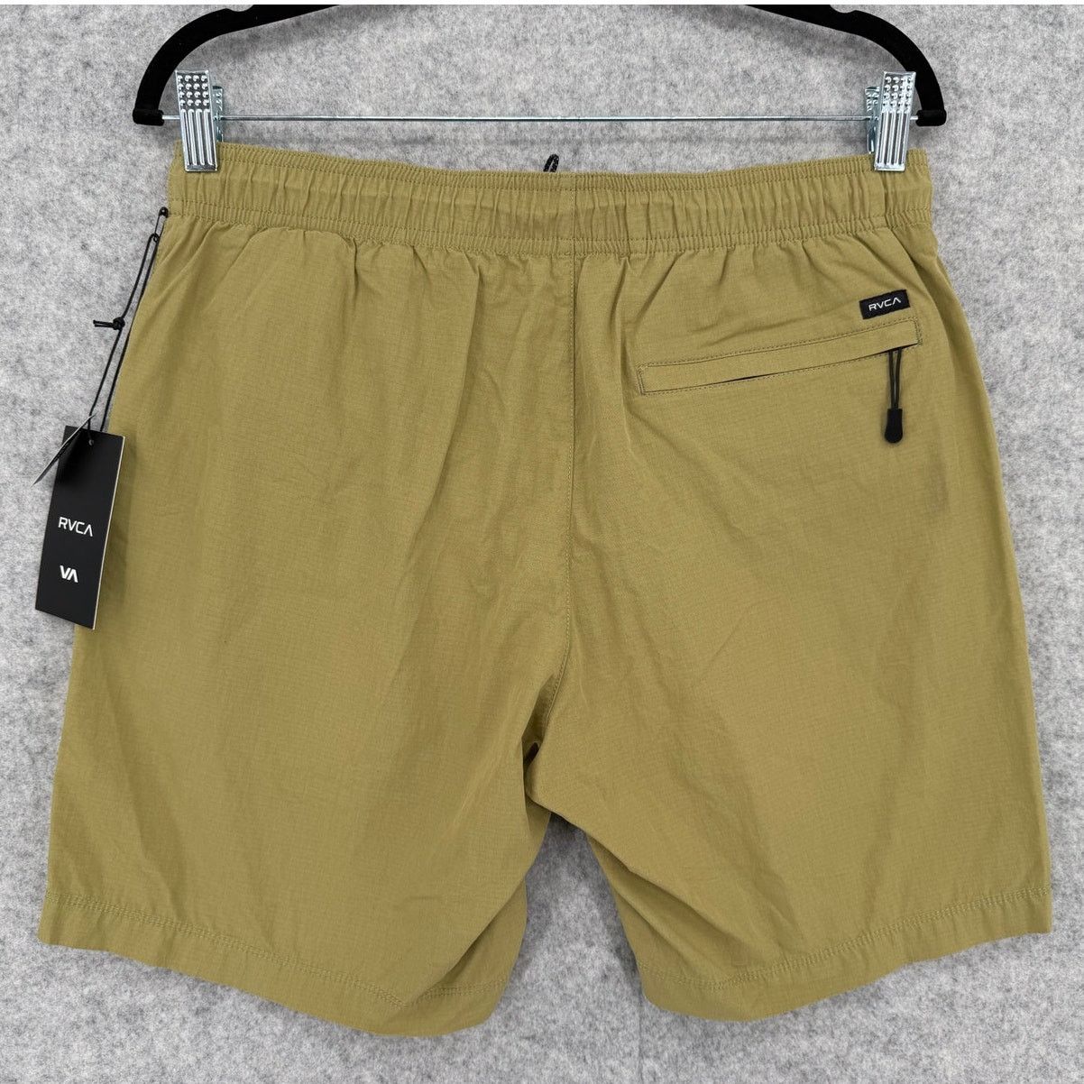 RVCA NWT RVCA Brodie 2 Hybrid Avocado Green Shorts Men's Small Size US 31 - 3 Thumbnail