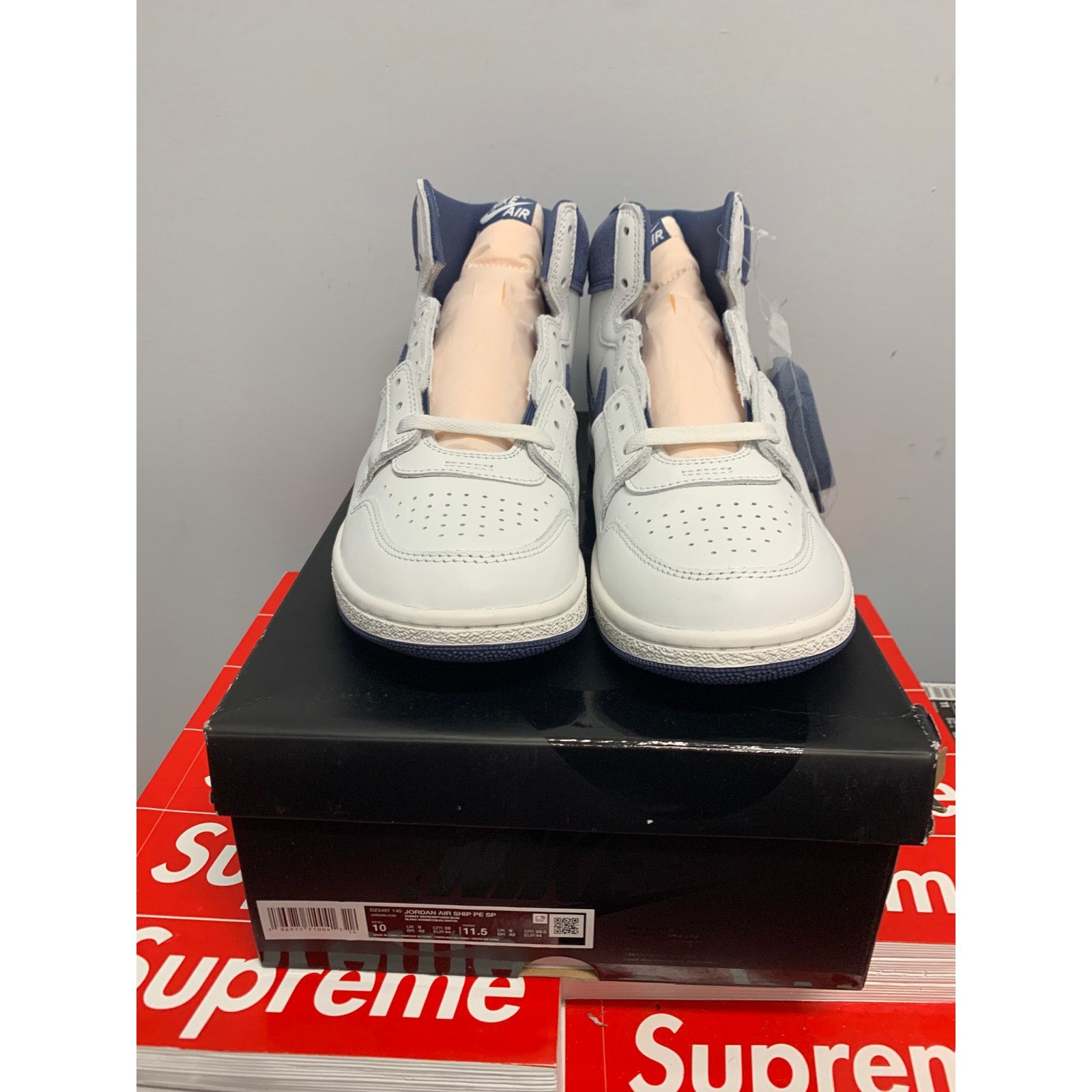Nike Nike Jordan Air Ship PE SP Diffused Blue Size 10 SHIPS NOW Size US 10 / EU 43 - 2 Thumbnail