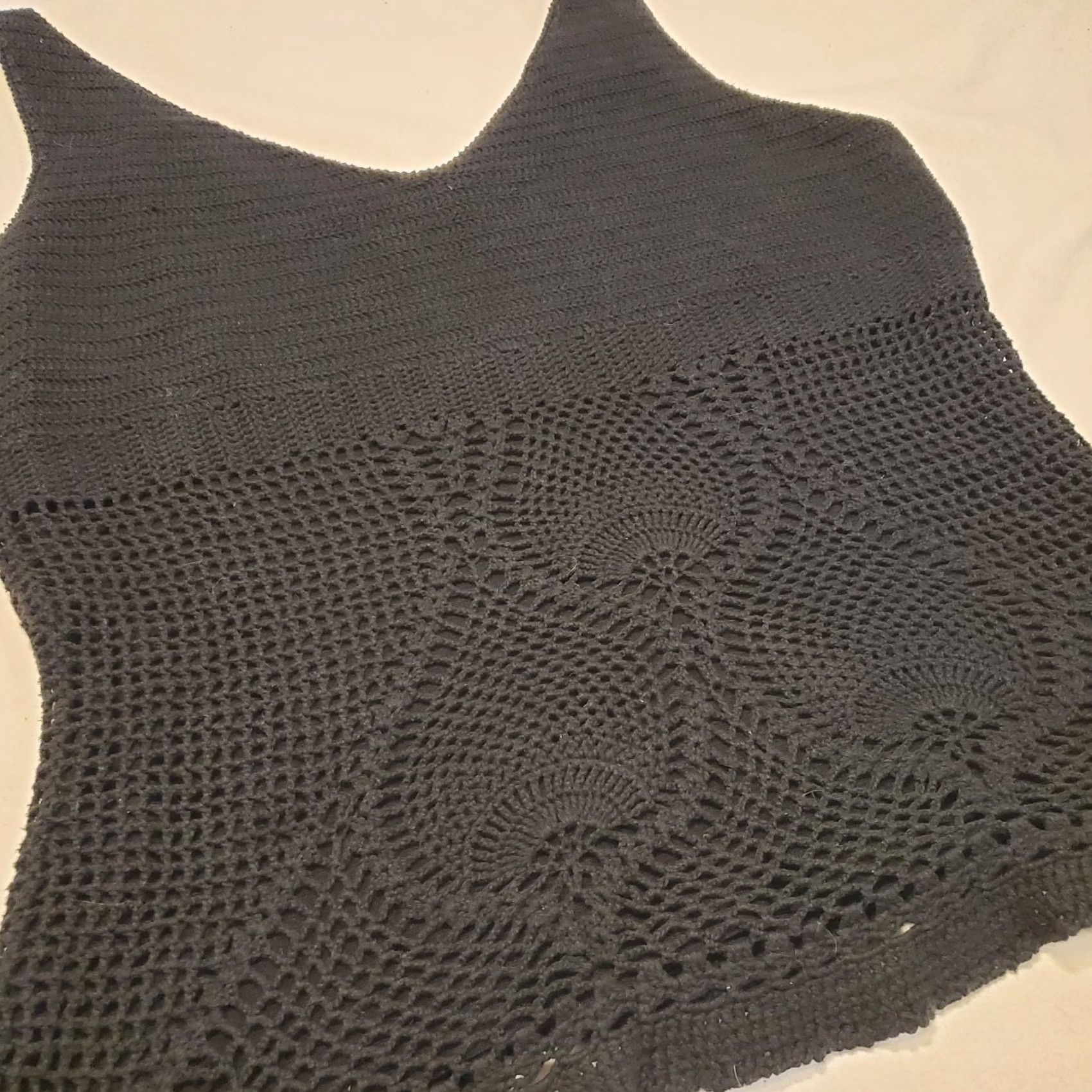 Elie Tahari Tahari Womens Crochet Tank Top Sz Medium Black Lagenlook Cottagecore Office Size M / US 6-8 / IT 42-44 - 7 Thumbnail