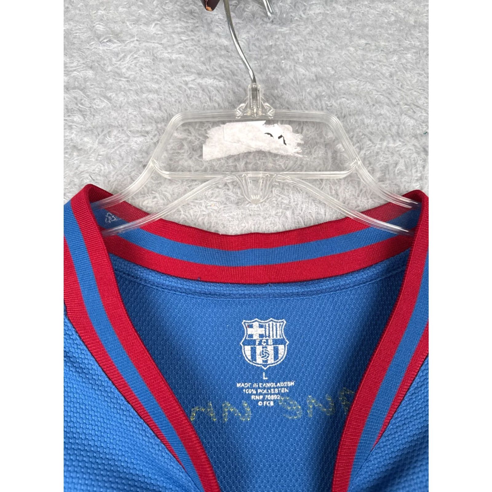 Vintage FCB Football Jersey Adult Large Blue Red Shield Crest Soccer Shirt Mens Size US L / EU 52-54 / 3 - 7 Thumbnail