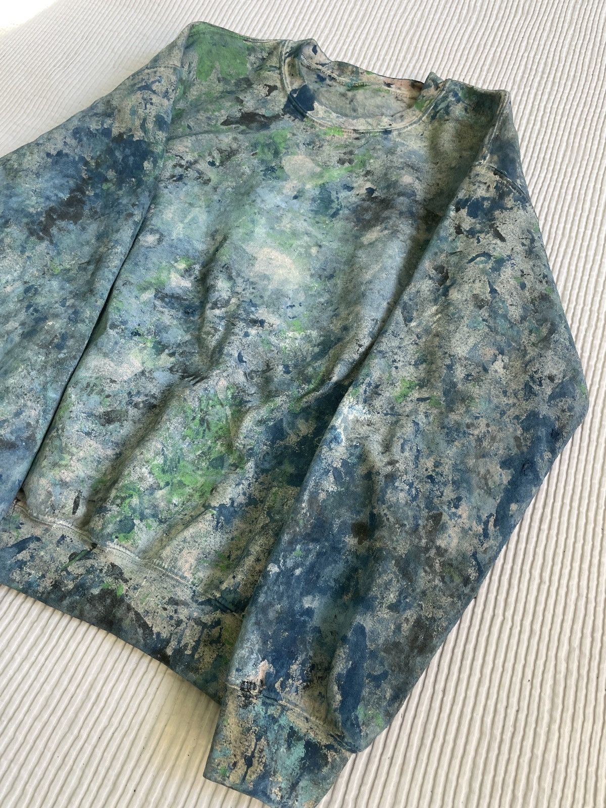 Handmade Painted Crewneck Size US L / EU 52-54 / 3 - 6 Thumbnail