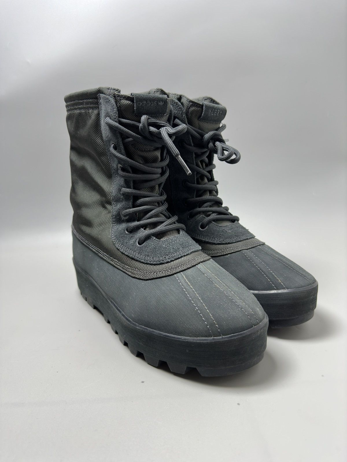 yeezy 950 pirate black