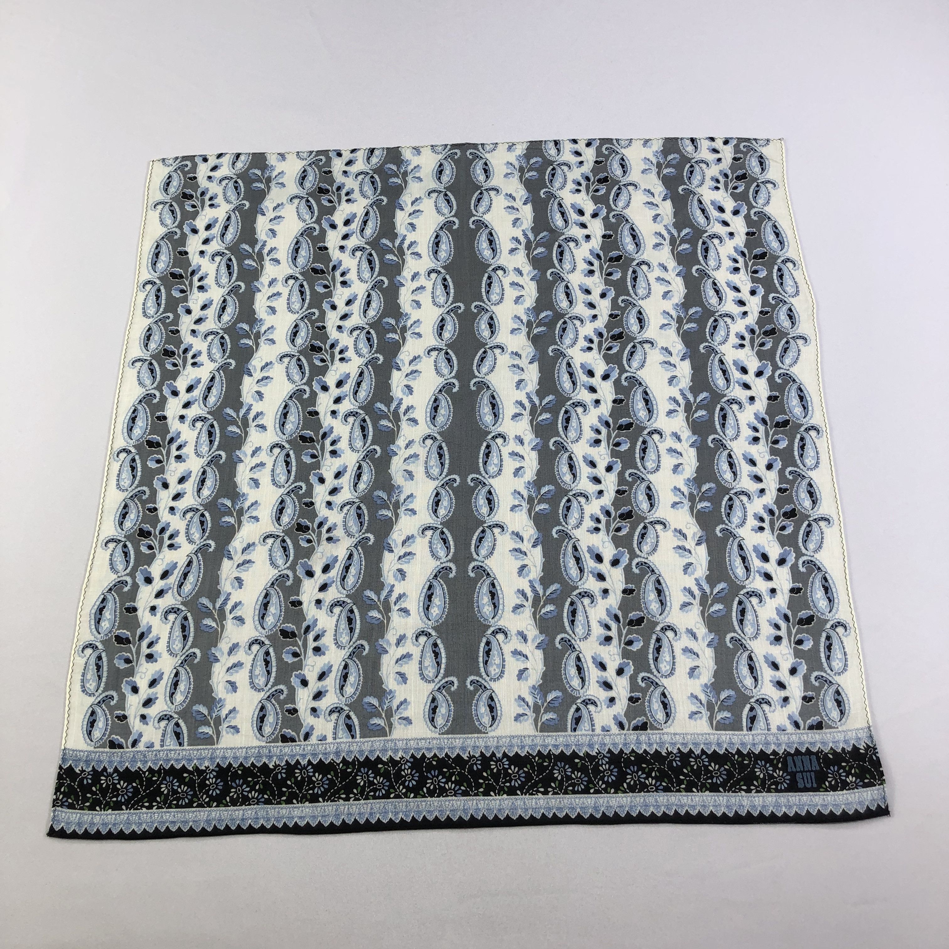 Anna Sui Anna Sui Handkerchief Neckerchief Bandana H1642 Size ONE SIZE - 2 Thumbnail