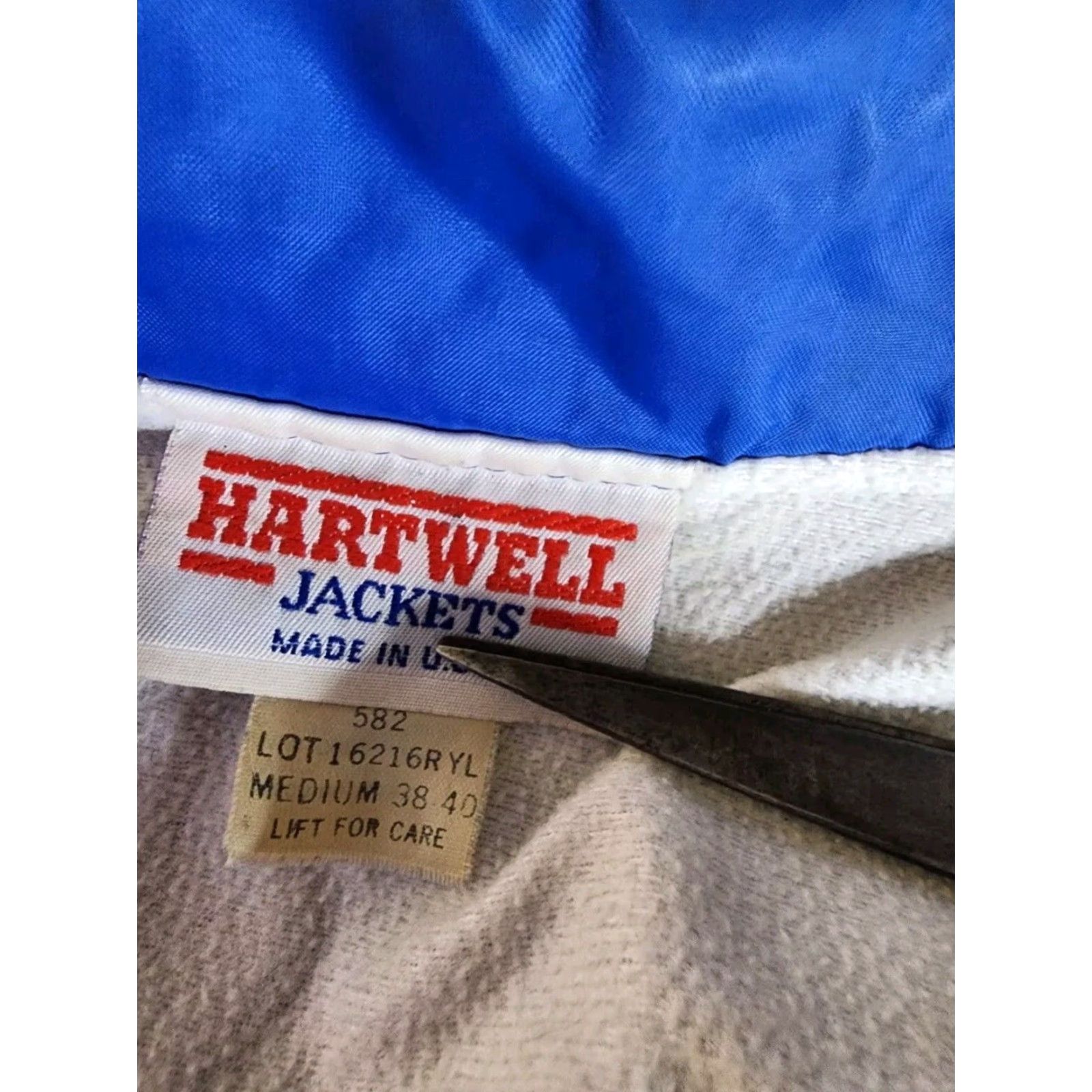Vintage VINTAGE Hartwell US Army V Corps STB Lightweight Jacket Snap Up Mens M Blue Nylon Windbreaker Size US M / EU 48-50 / 2 - 5 Thumbnail