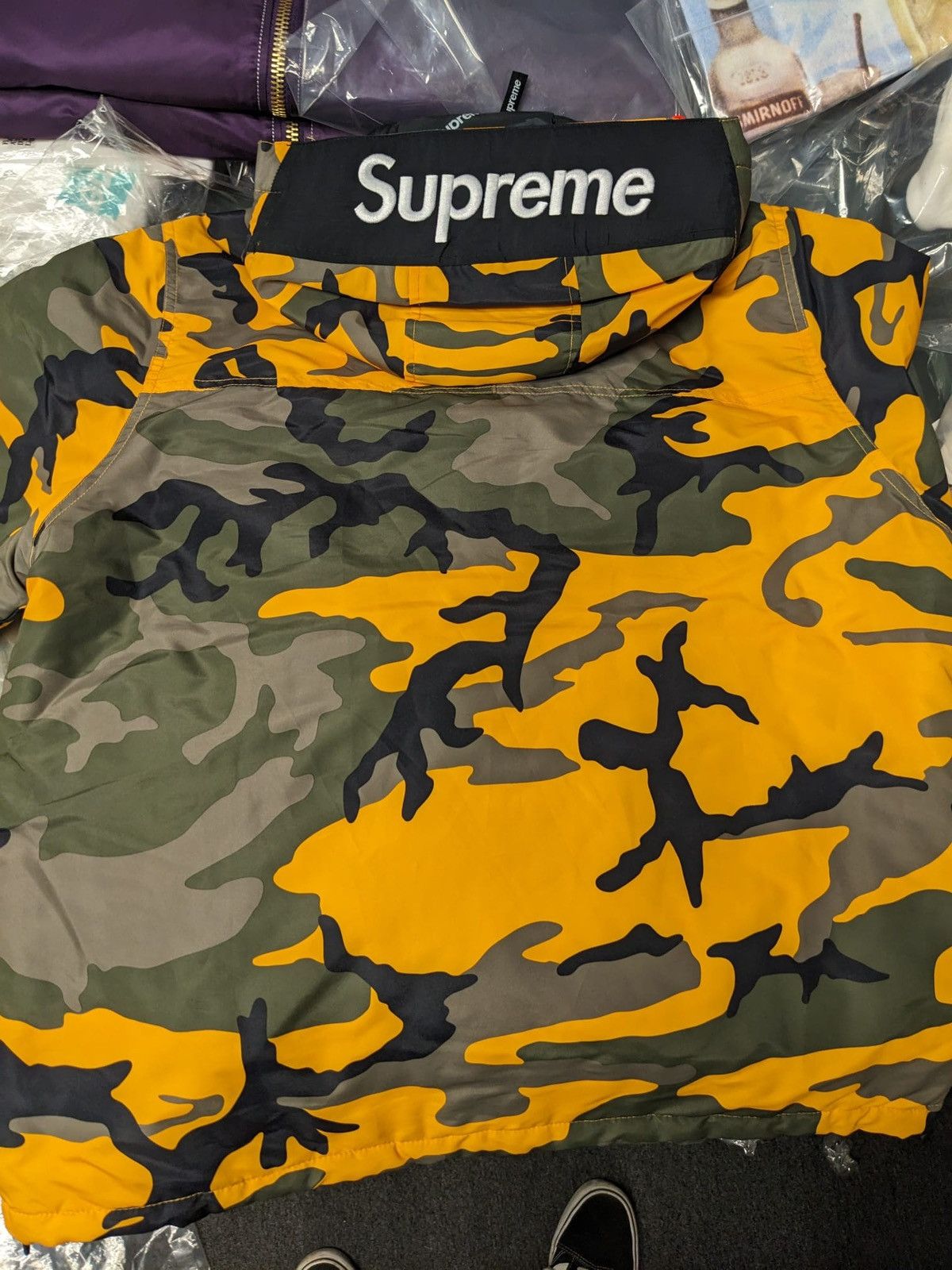 Supreme 17AW Hooded logo half zip カモフラ M Supreme Hooded Logo Half Zip Pullover Yellow Camo Men's - FW17 - US