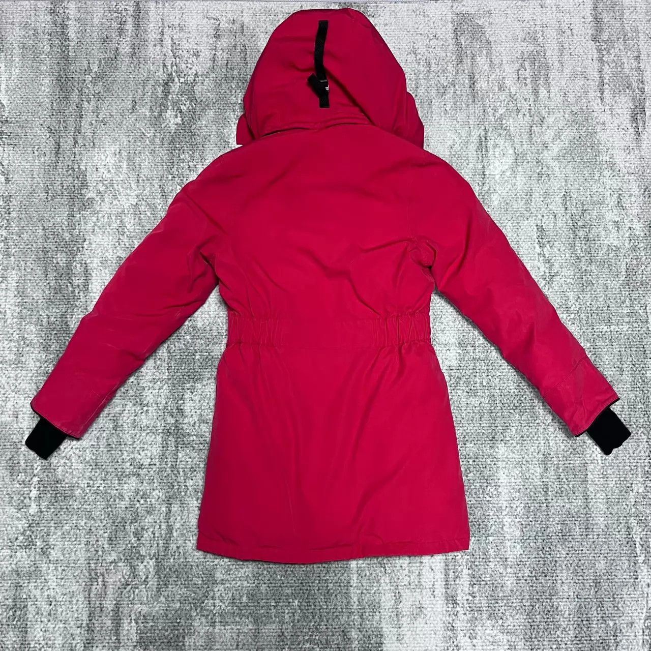 Canada Goose Canada Goose Red Puffer Parka XS Good Condition Size XS / US 0-2 / IT 36-38 - 2 Thumbnail