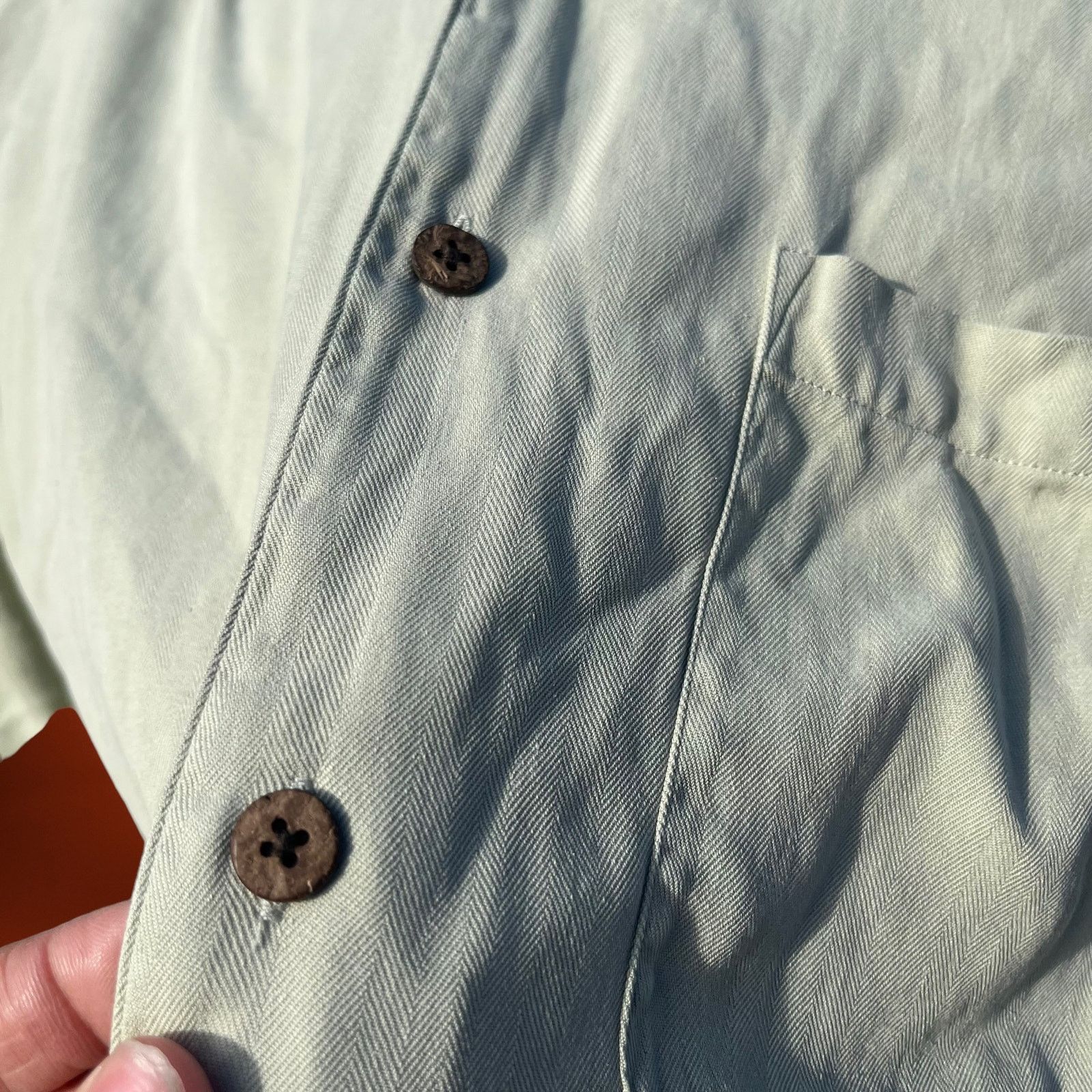 Jos. A. Bank Vintage Jos. A. Bank Shirt 100% Silk Casual Button Down XL Size US XL / EU 56 / 4 - 4 Thumbnail