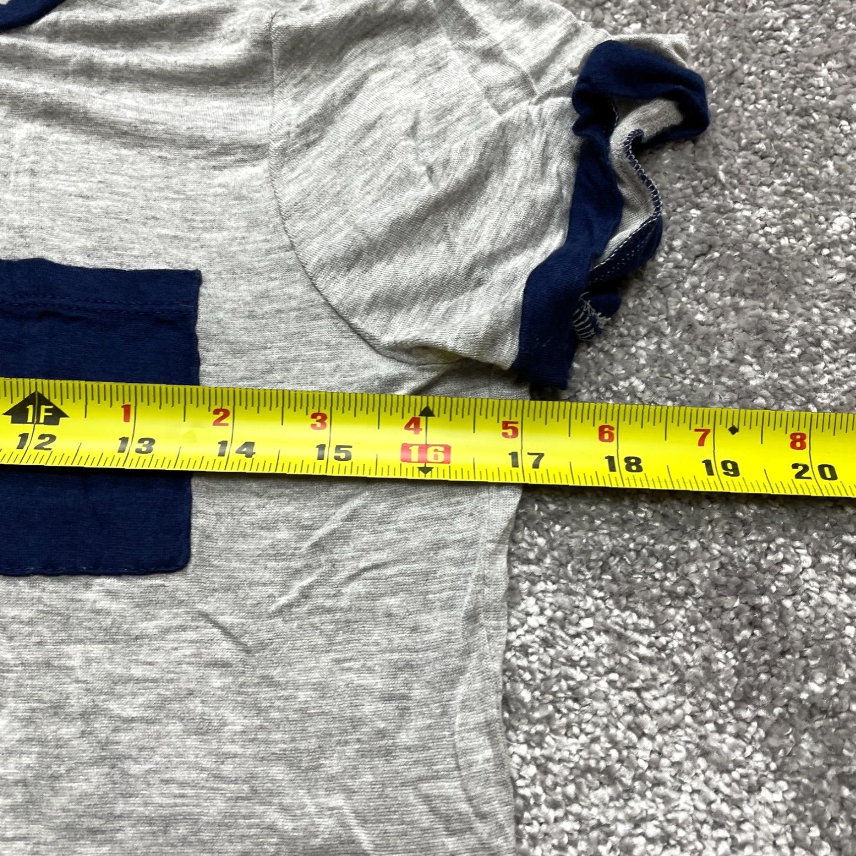 Vintage VINTAGE Occasion T Shirt Womens Small Gray Ringer Blue Trim Pocket Tee Soft Rayon Top Shirt Womens Small Gray Ringer Blue Trim Pocket Tee Rayon Top Size S / US 4 / IT 40 - 5 Thumbnail
