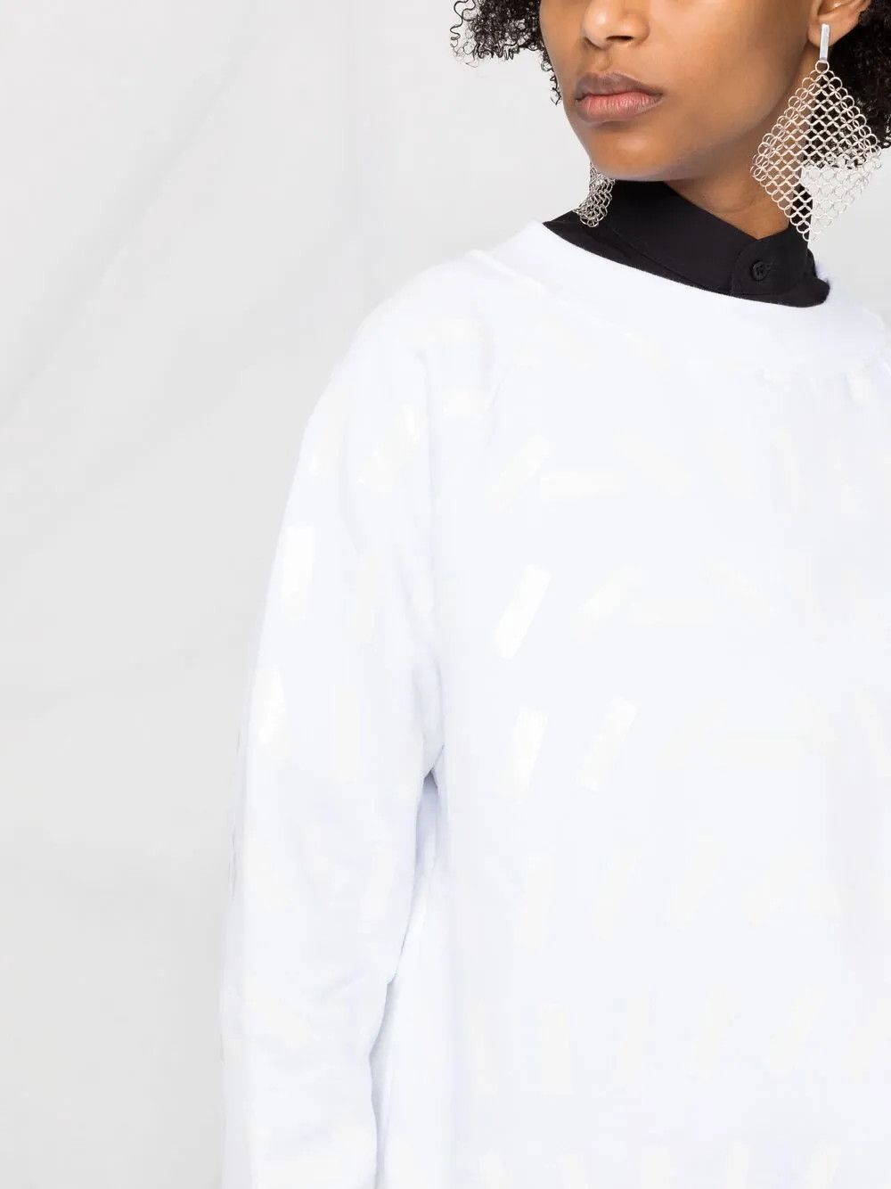 Maison Margiela o1y0625 Crewneck Sweatshirt in White Size S / US 4 / IT 40 - 2 Thumbnail