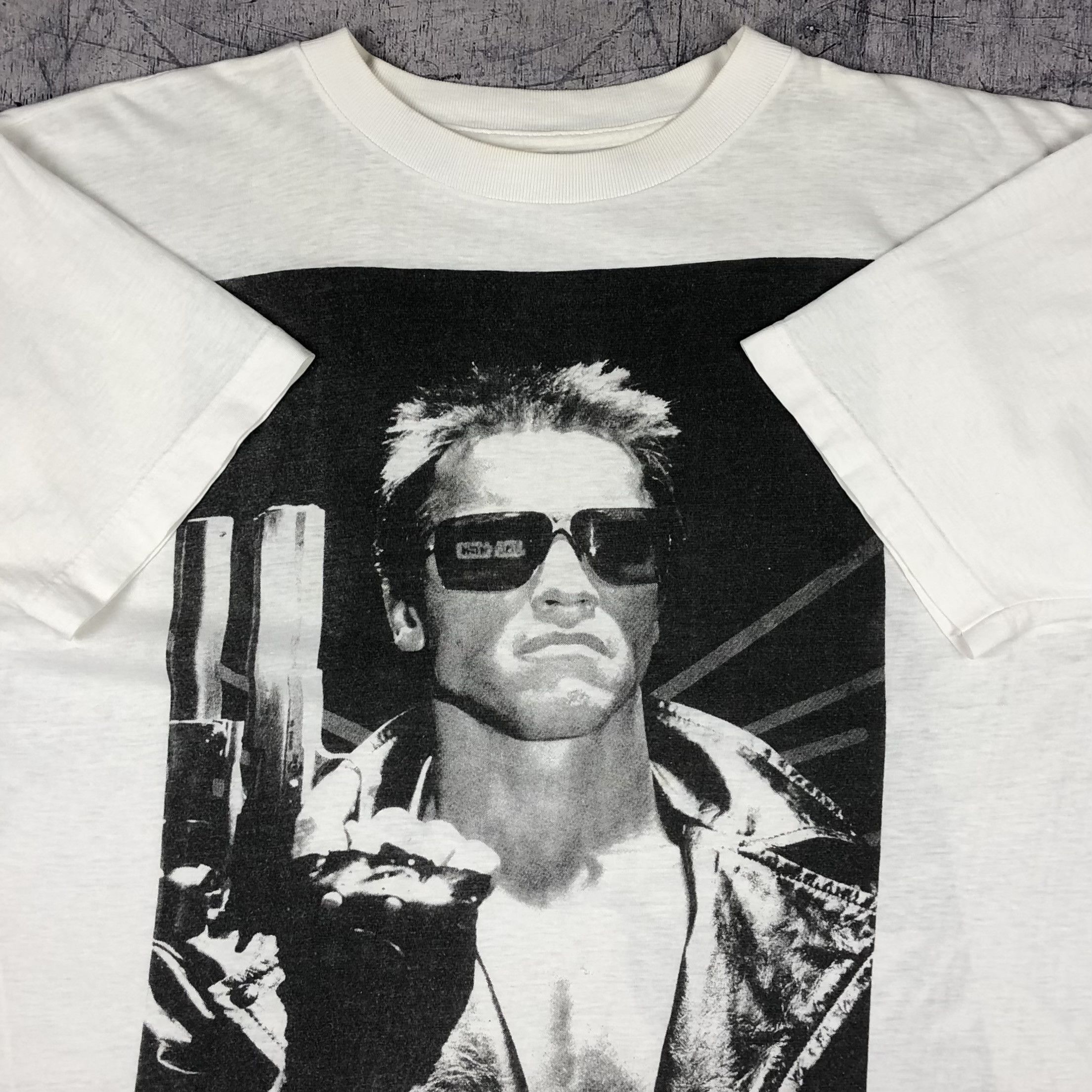 Vintage The Terminator Movie Film Schwarzenegger Rare Vintage Tee Size US L / EU 52-54 / 3 - 5 Thumbnail