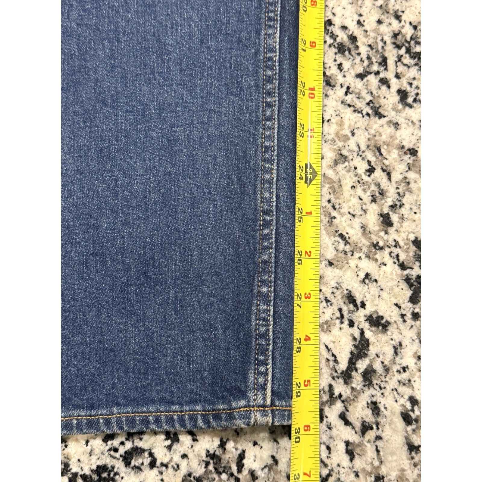 Aritzia VINTAGE NWT Denim Forum Jeans Womens 24W The Arlo High Rise Straight 29.5 IN inseam Blue 5-Pocket Aritzia jeans Womens Mens? Size 42" / US 20 - 3 Thumbnail