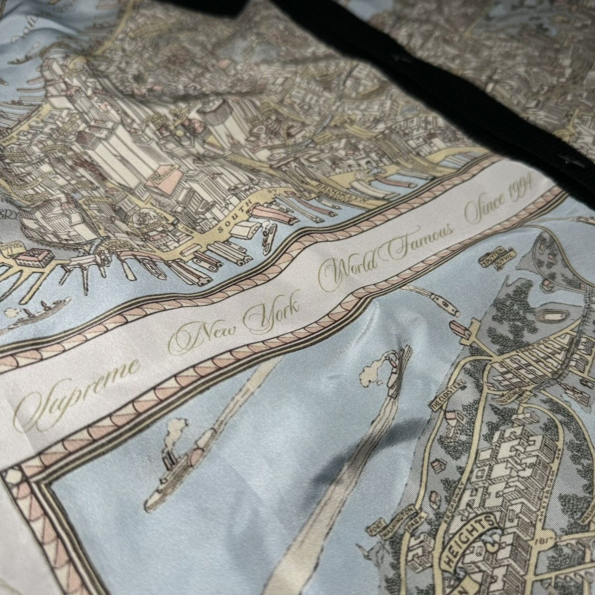 Supreme SUPREME “AW23 SILK MAP CARDIGAN” Size US L / EU 52-54 / 3 - 5 Thumbnail