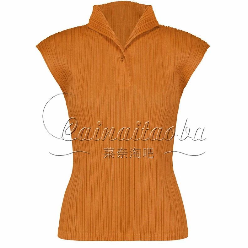 Issey Miyake issey miyake size:3 Orange pleated vest 2506-Nextarrow Size XXS / US 00 / IT 34 - 1 Thumbnail