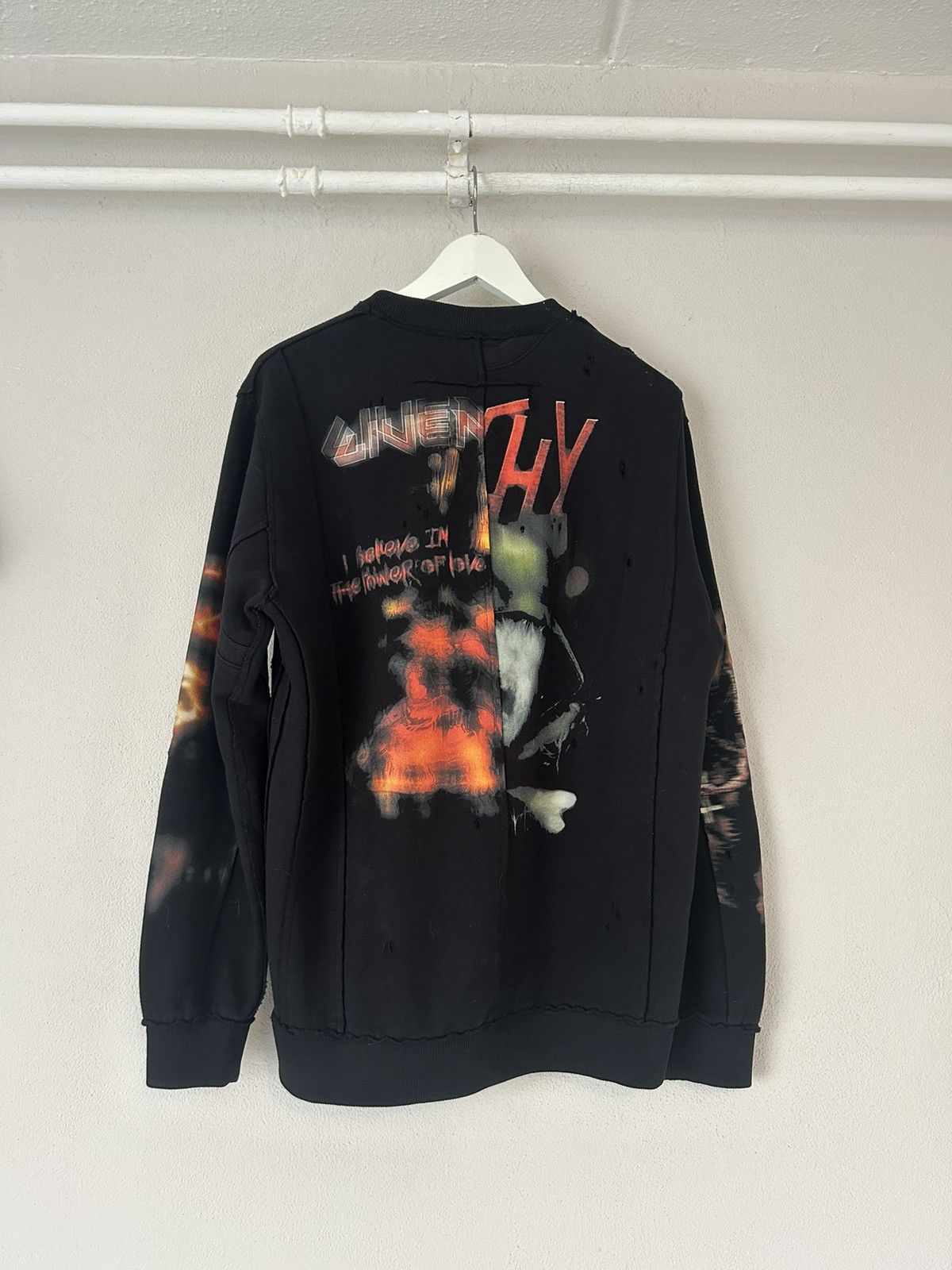 Givenchy Givenchy FW2015 Heavy Metal sweatshirt Size US S / EU 44-46 / 1 - 2 Thumbnail