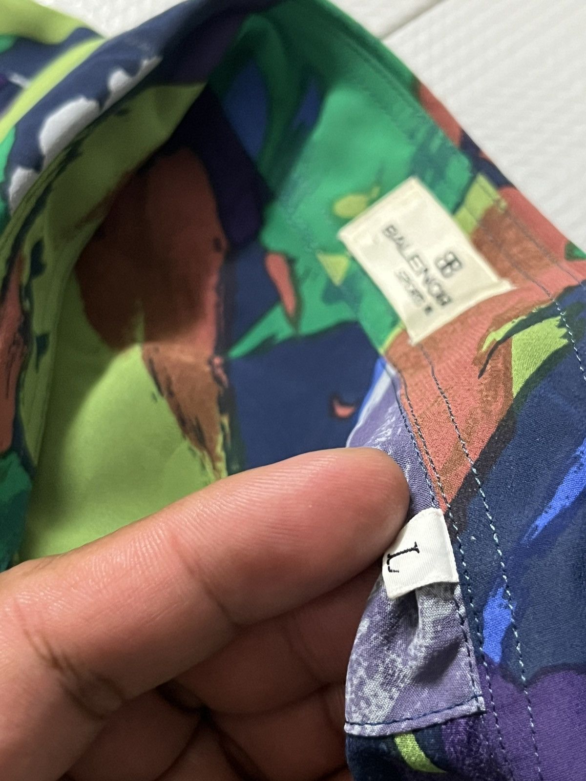 Balenciaga Balenciaga Silk Shirt With Two Pocket Size US L / EU 52-54 / 3 - 9 Thumbnail