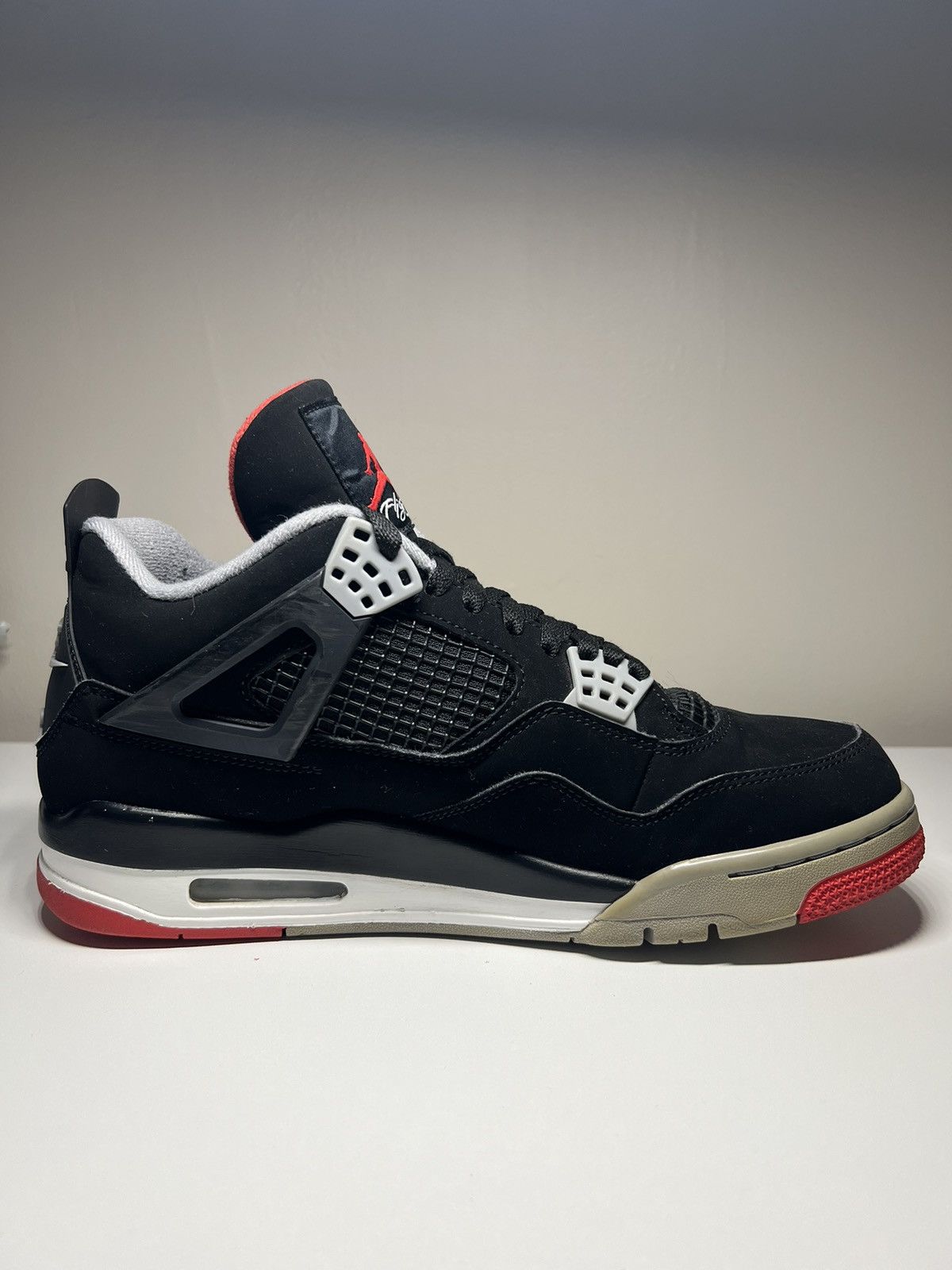 Jordan Brand × Nike Jordan 4 Retro “Bred” Size US 10 / EU 43 - 4 Thumbnail