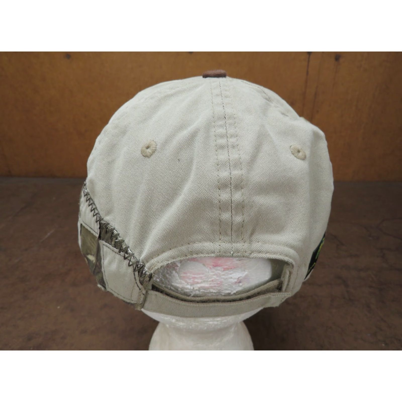 Equipment VTG John Deere Equipment Deer hunting camo Tractor trucker cap hat Size ONE SIZE - 4 Thumbnail