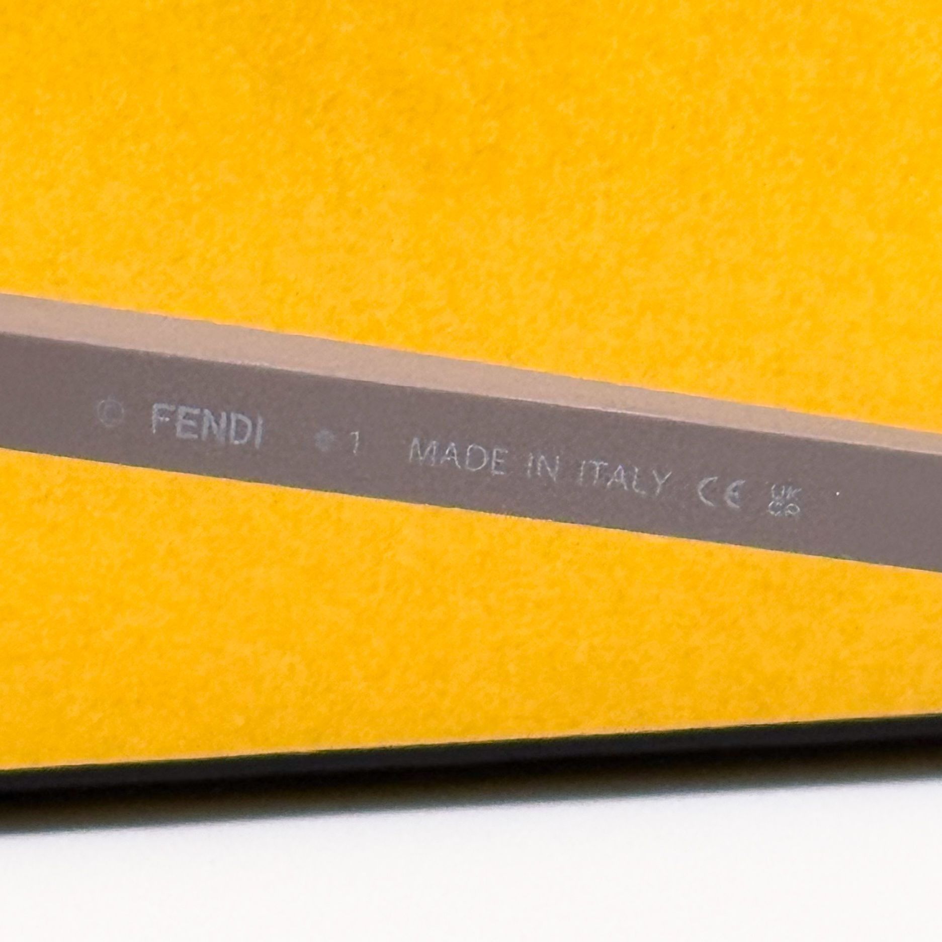 Fendi NEW FENDI SUNGLASSES FE40176U 46G LIMITED EDITION BEIGE WOME Size ONE SIZE - 8 Thumbnail