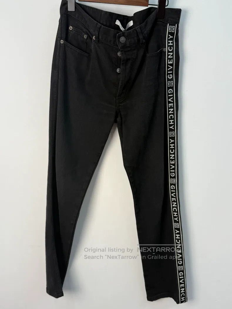 Givenchy Givenchy SizeM Denim Jeans (Size 31) Size US 30 / EU 46 - 1 Thumbnail