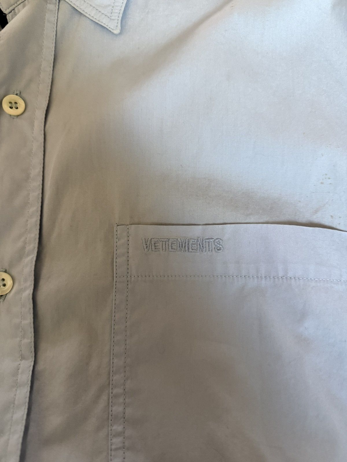 Vetements Vetements button up shirt double layer happiness Size US M / EU 48-50 / 2 - 10 Thumbnail