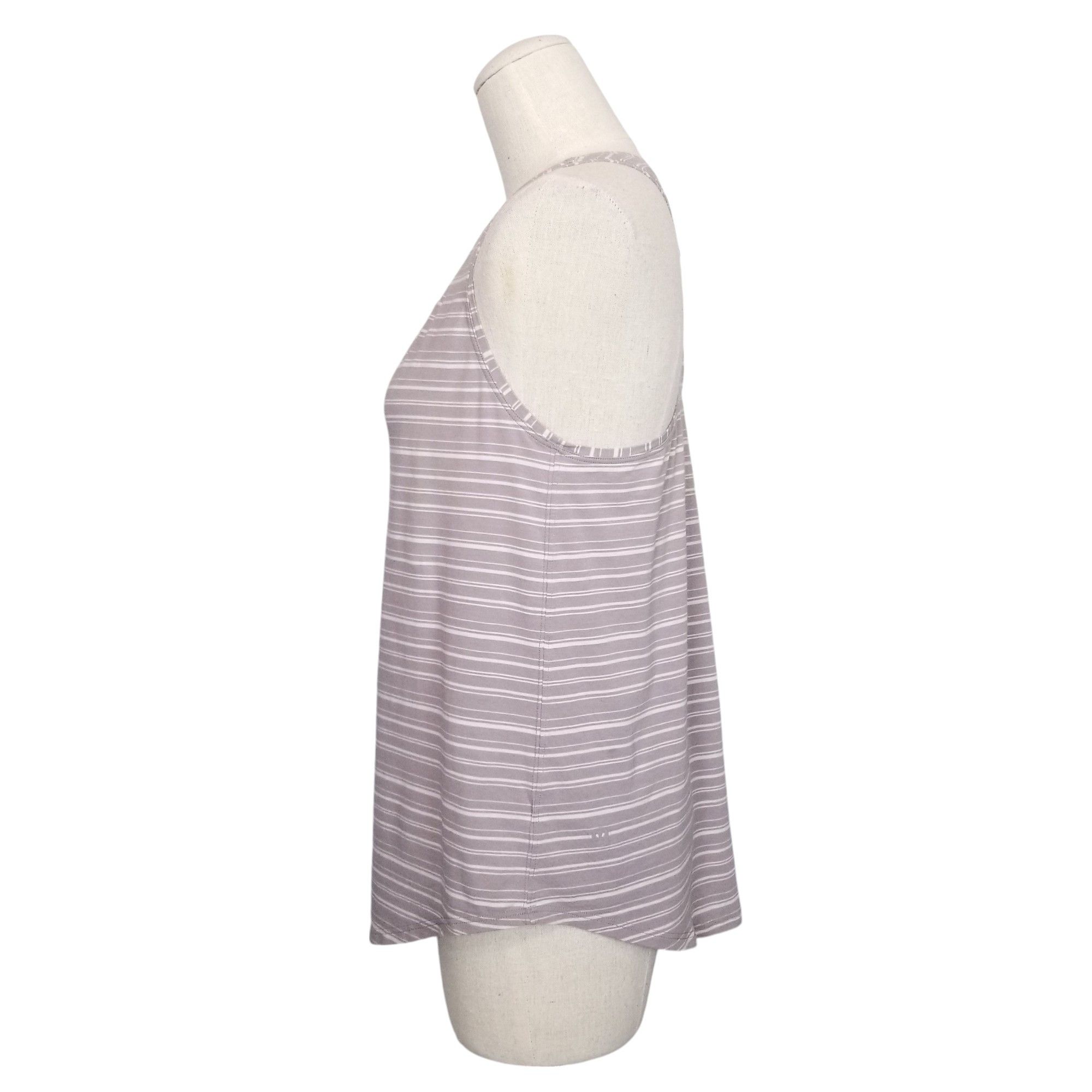 Lululemon Love Tank *Pleated Cut Back Size XS / US 0-2 / IT 36-38 - 3 Thumbnail