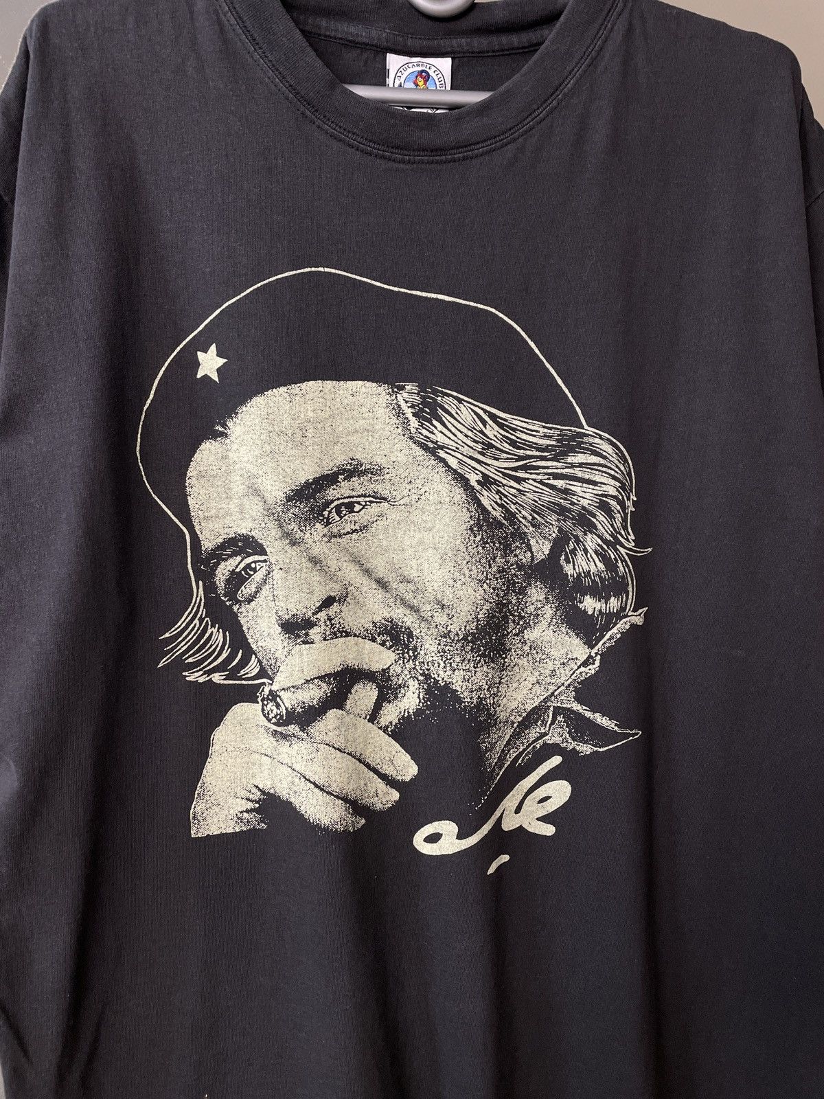 Band Tees Vintage 90's Dictator Revolutionary Che Guevara T-Shirt Cuba Size US XL / EU 56 / 4 - 2 Thumbnail