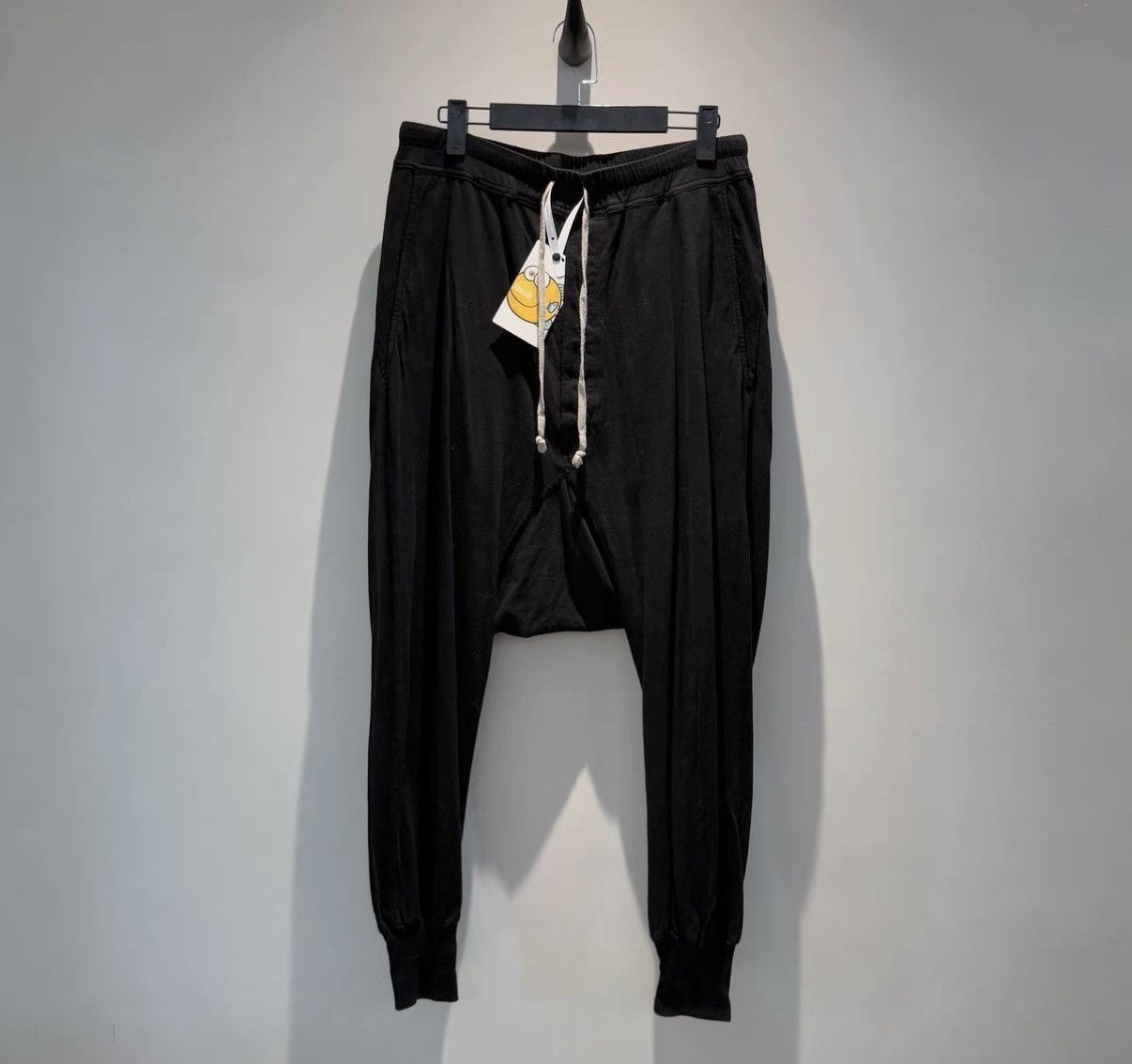 Rick Owens Rick Owens DRKSHDW Classic Drop-Crotch "Flying Mouse" Pants Size US 32 / EU 48 - 1 Thumbnail