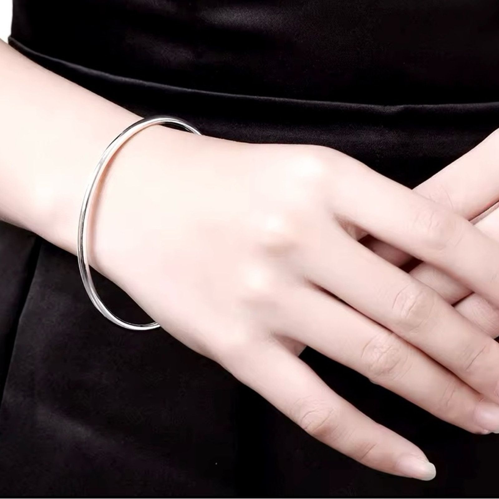 Other Silver Women's Bangle Cuff Bracelet Size ONE SIZE - 4 Thumbnail
