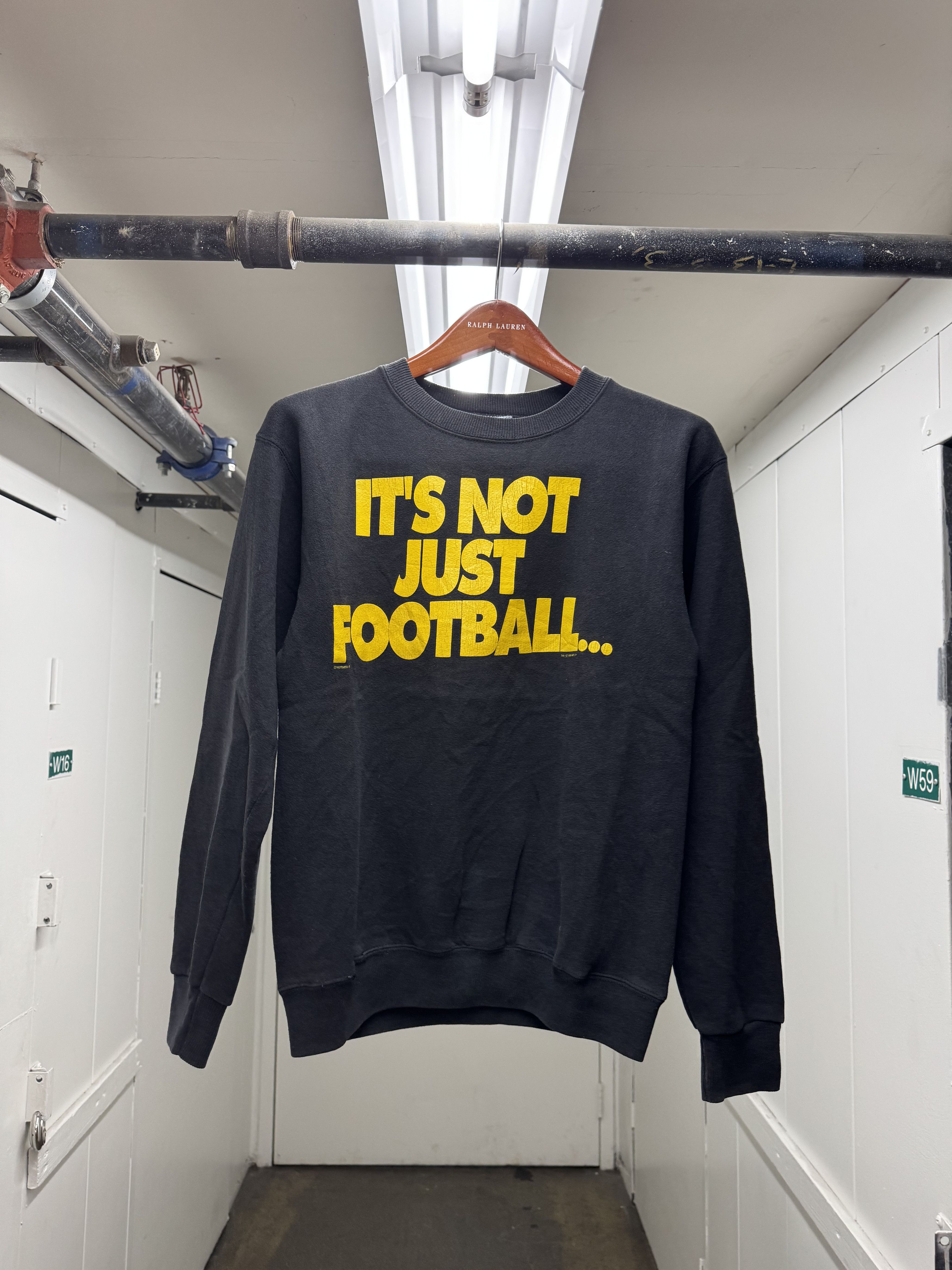 Lee Vintage 1995 Steelers It's Not Just Football NFL Sweatshirt Size US L / EU 52-54 / 3 - 6 Thumbnail