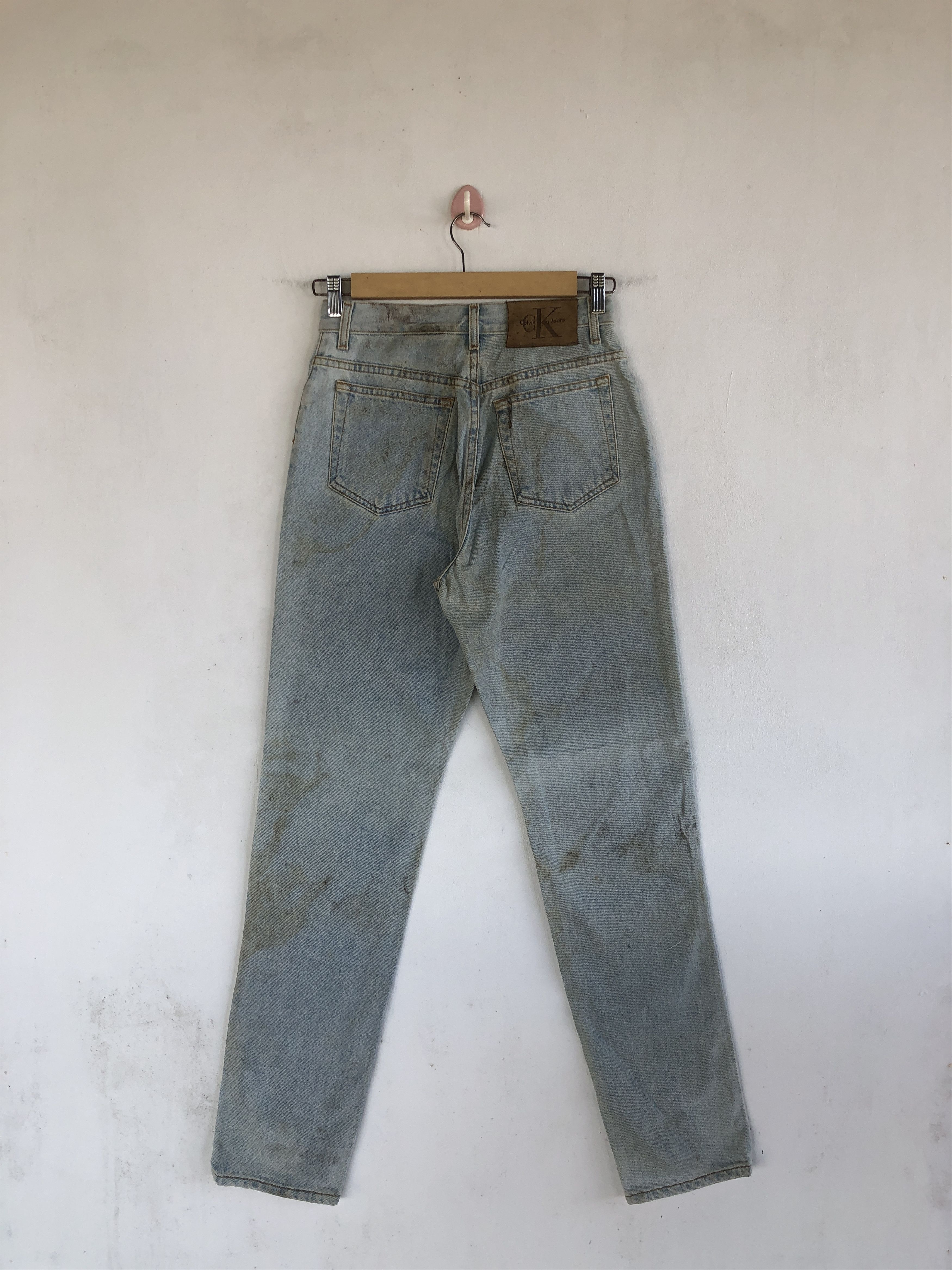 Calvin Klein Vintage Calvin Klein Jeans Dirty Calvin Klein Denim Pants Size 26" / US 2 / IT 38 - 2 Thumbnail