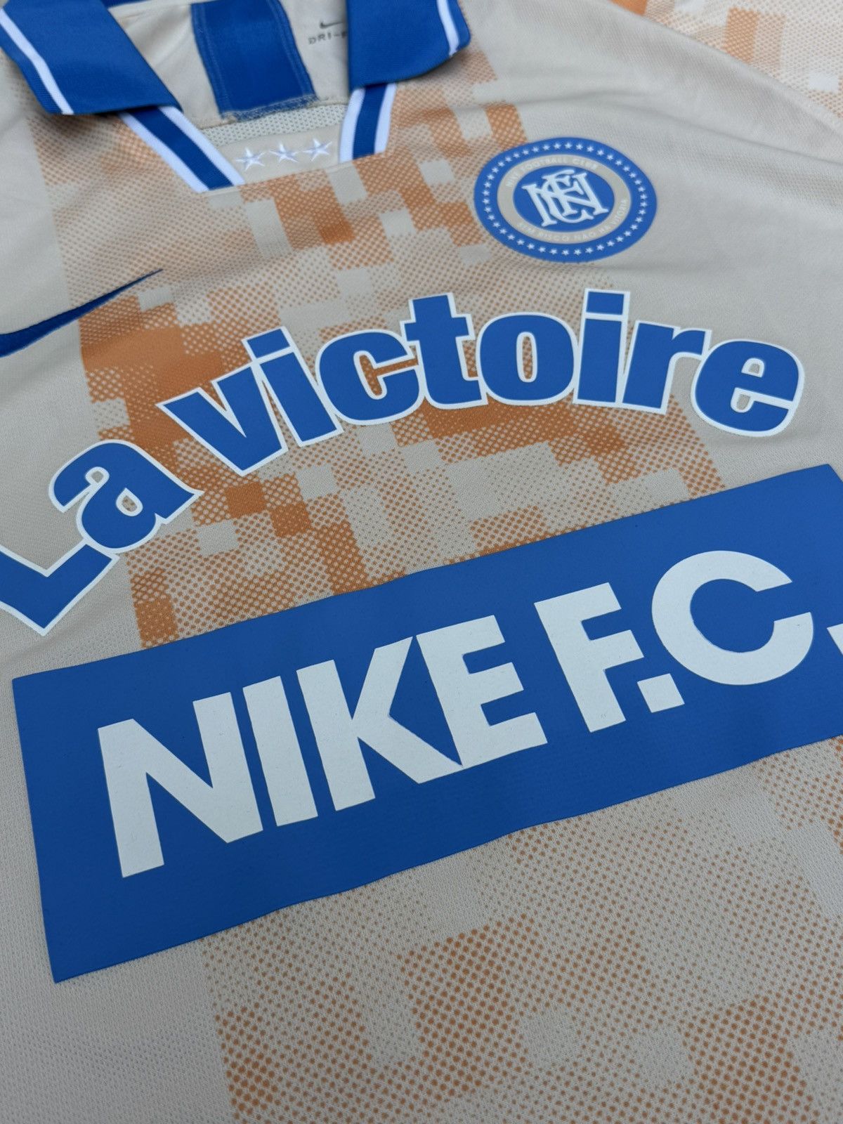 Nike LIMITED EDITION NIKE F.C JERSEY Size US XL / EU 56 / 4 - 8 Thumbnail
