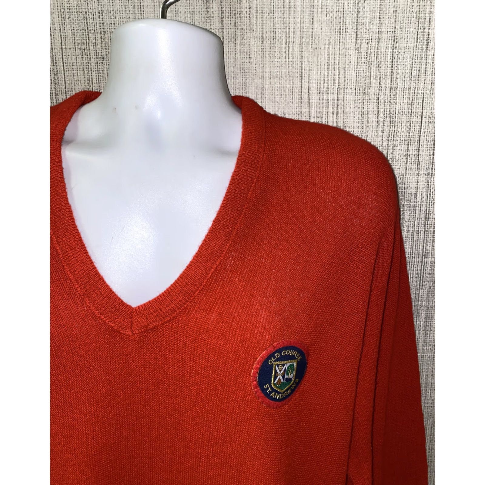 Jantzen Jantzen Mens Red USA Made V-Neck Sweater Size L OLD COURSE ST. ANDREWS Mens Sweater Red USA Made V-Neck Jantzen Size US L / EU 52-54 / 3 - 2 Thumbnail