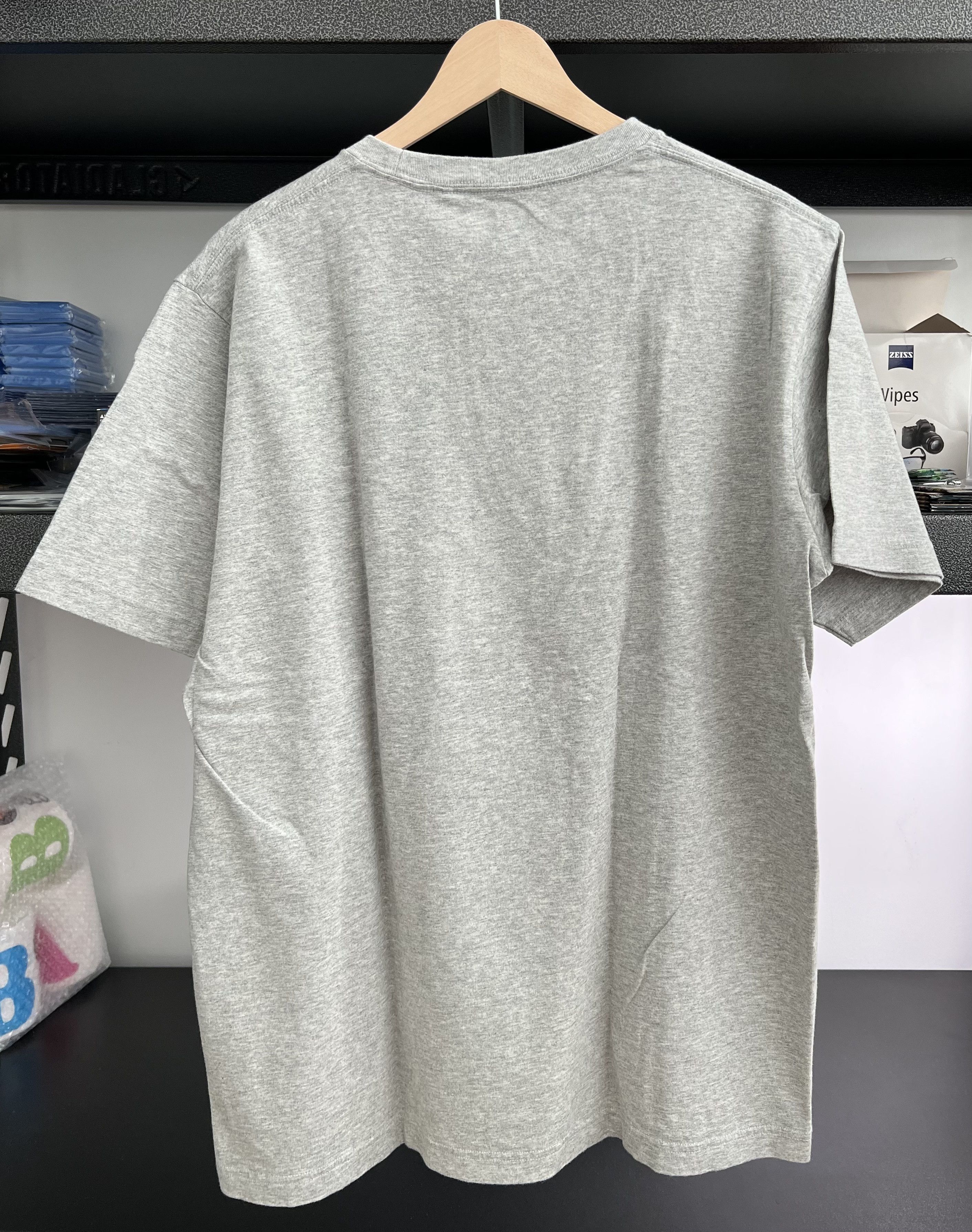 Uniqlo UT graphics Ready Player 1 Ironman Uniqlo shirt Size US L / EU 52-54 / 3 - 2 Thumbnail