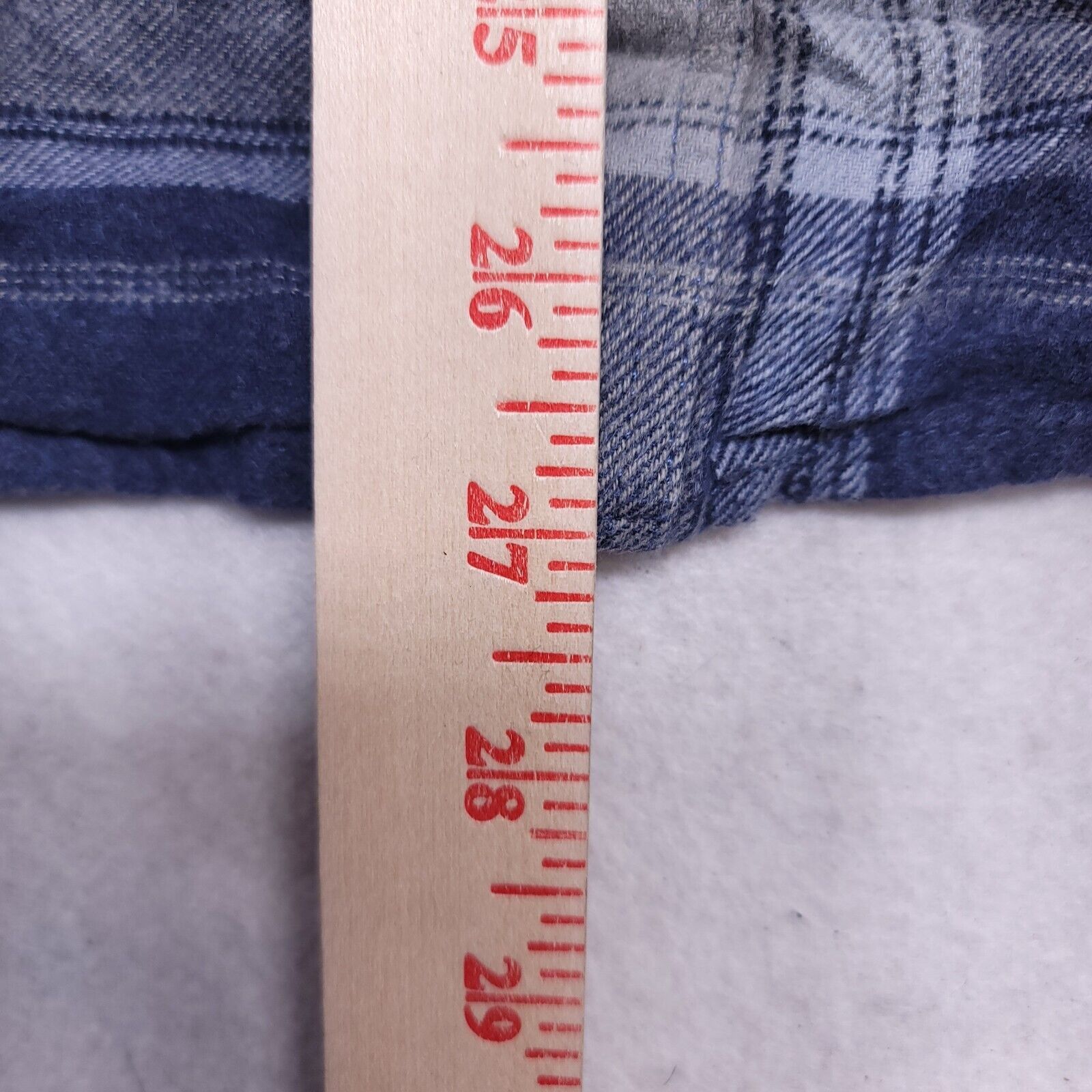 Old Navy Old Navy Buffalo Check Flannel Shirt Mens Size S Blue Gray Size US S / EU 44-46 / 1 - 7 Thumbnail